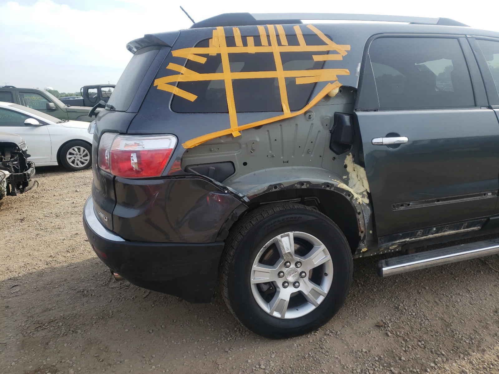 Photo 9 from auction – 2011 GMC ACADIA SLE with VIN 1GKKVPED6BJ164935