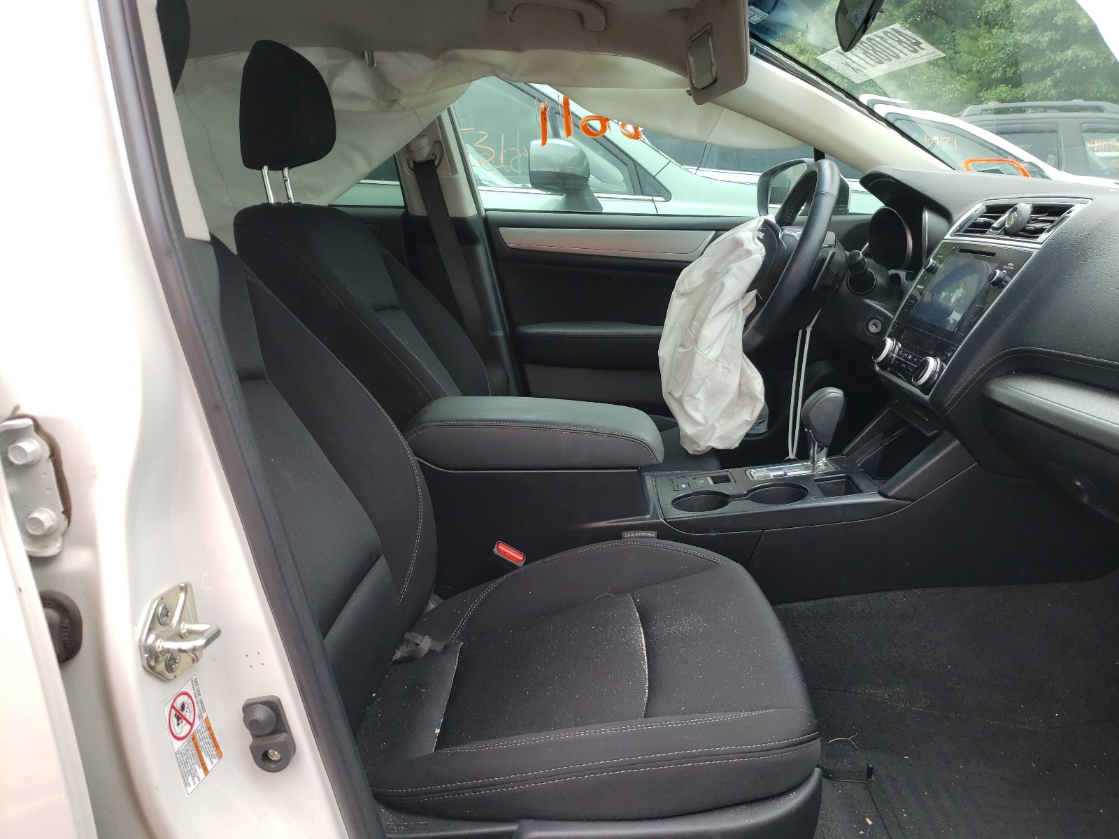 Photo 5 from auction – 2018 SUBARU LEGACY 2.5 with VIN 4S3BNAC65J3025041
