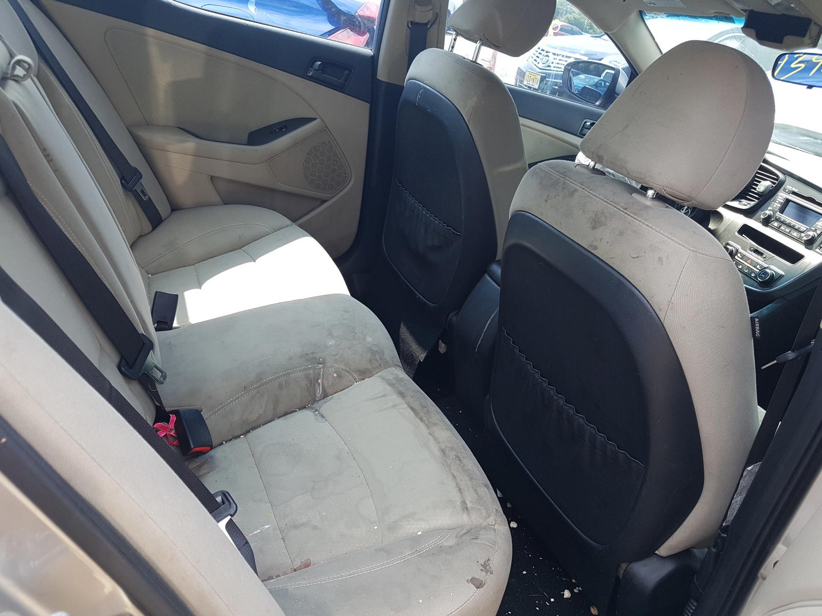 Photo 6 from auction – 2013 KIA OPTIMA LX with VIN KNAGM4A70D5439632