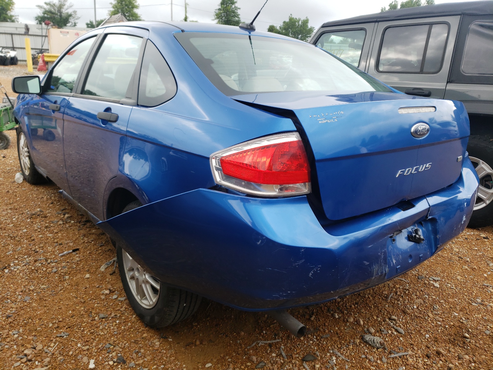 Photo 3 from auction – 2010 FORD FOCUS SE with VIN 1FAHP3FN3AW121600