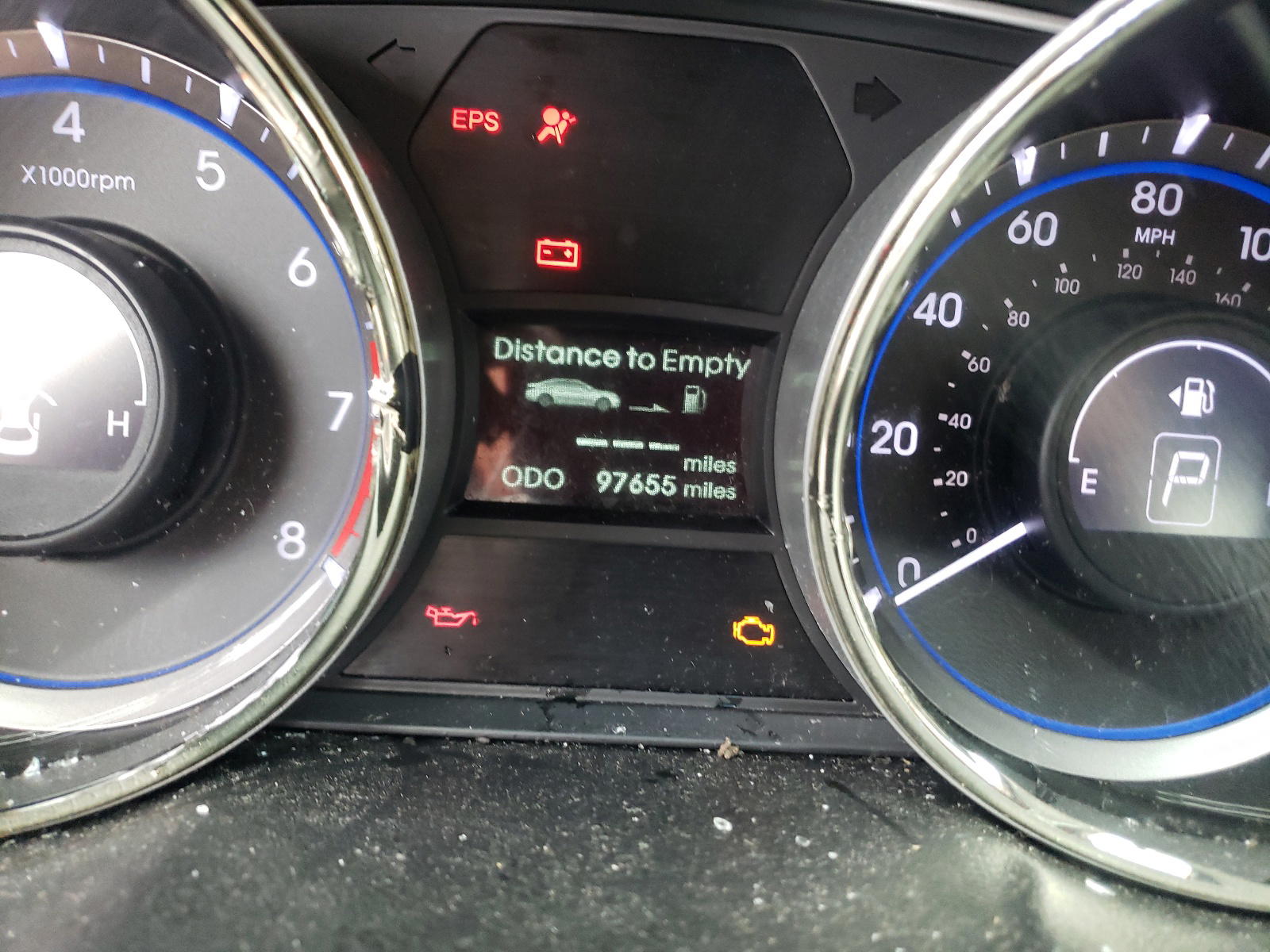 Photo 8 from auction – 2012 HYUNDAI SONATA SE with VIN 5NPEC4AC9DH639824