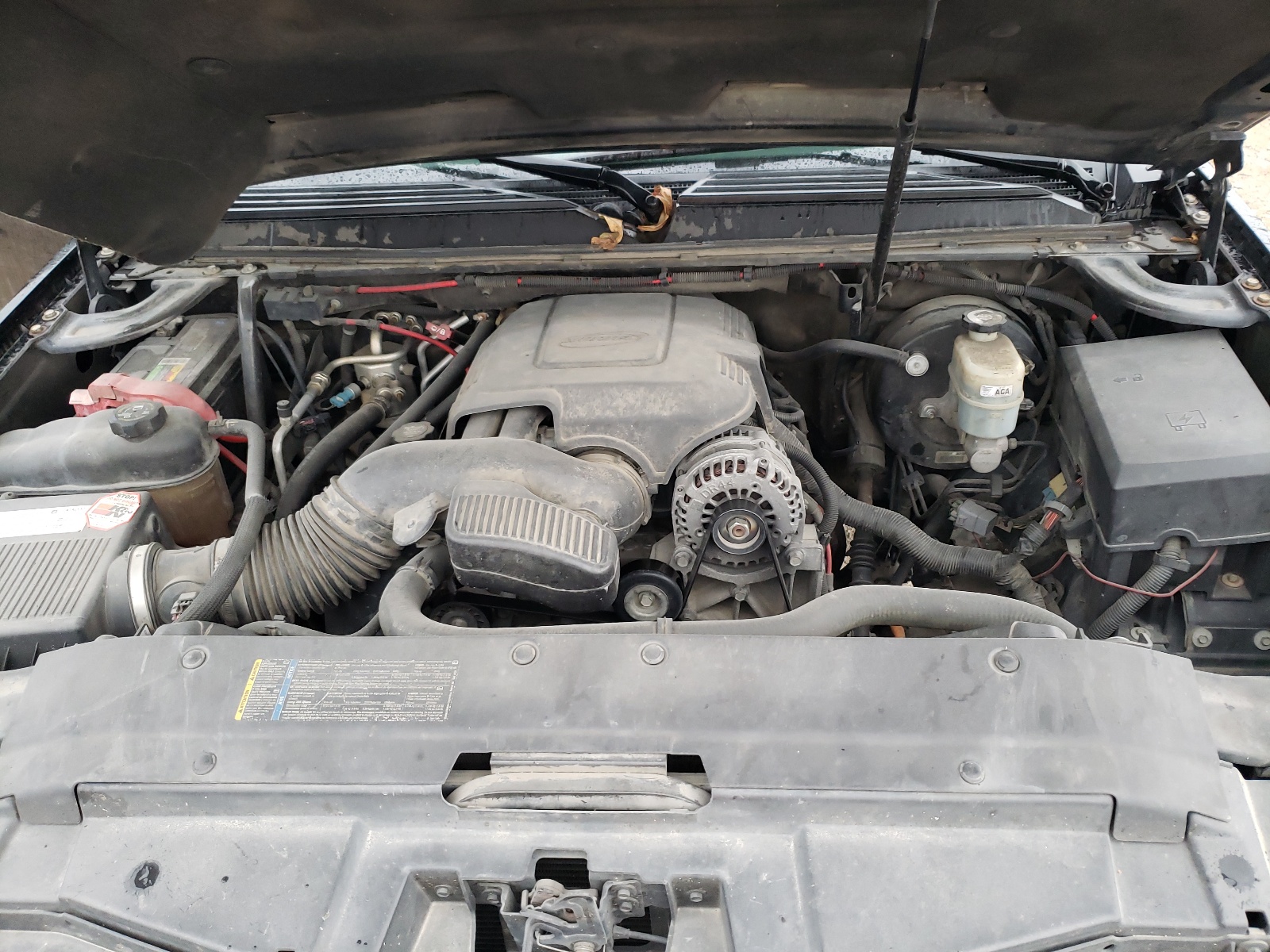 Photo 7 from auction – 2008 CHEVROLET SUBURBAN K with VIN 3GNFK16308G178968