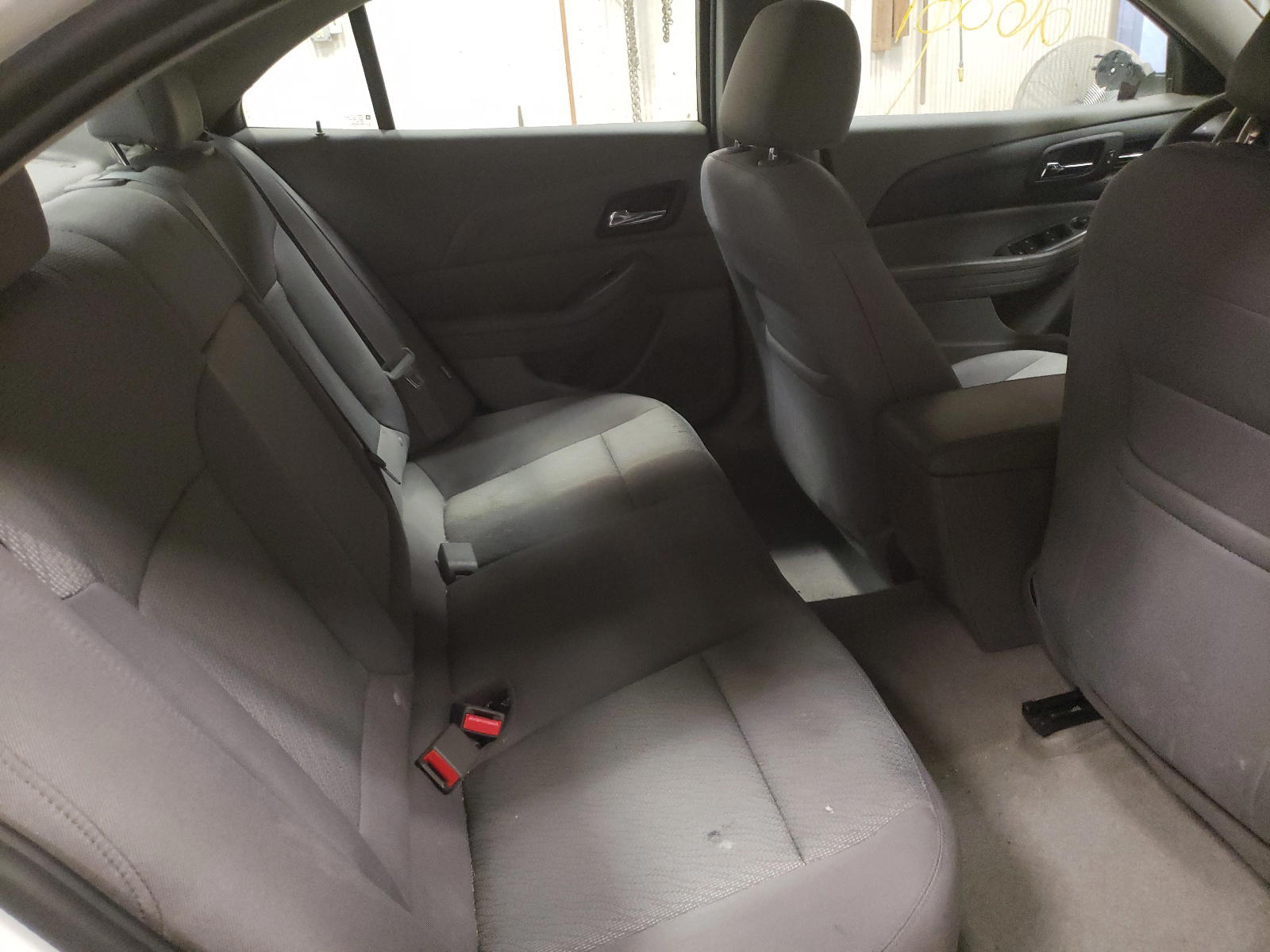 Photo 6 from auction – 2015 CHEVROLET MALIBU LS with VIN 1G11B5SL5FF201278