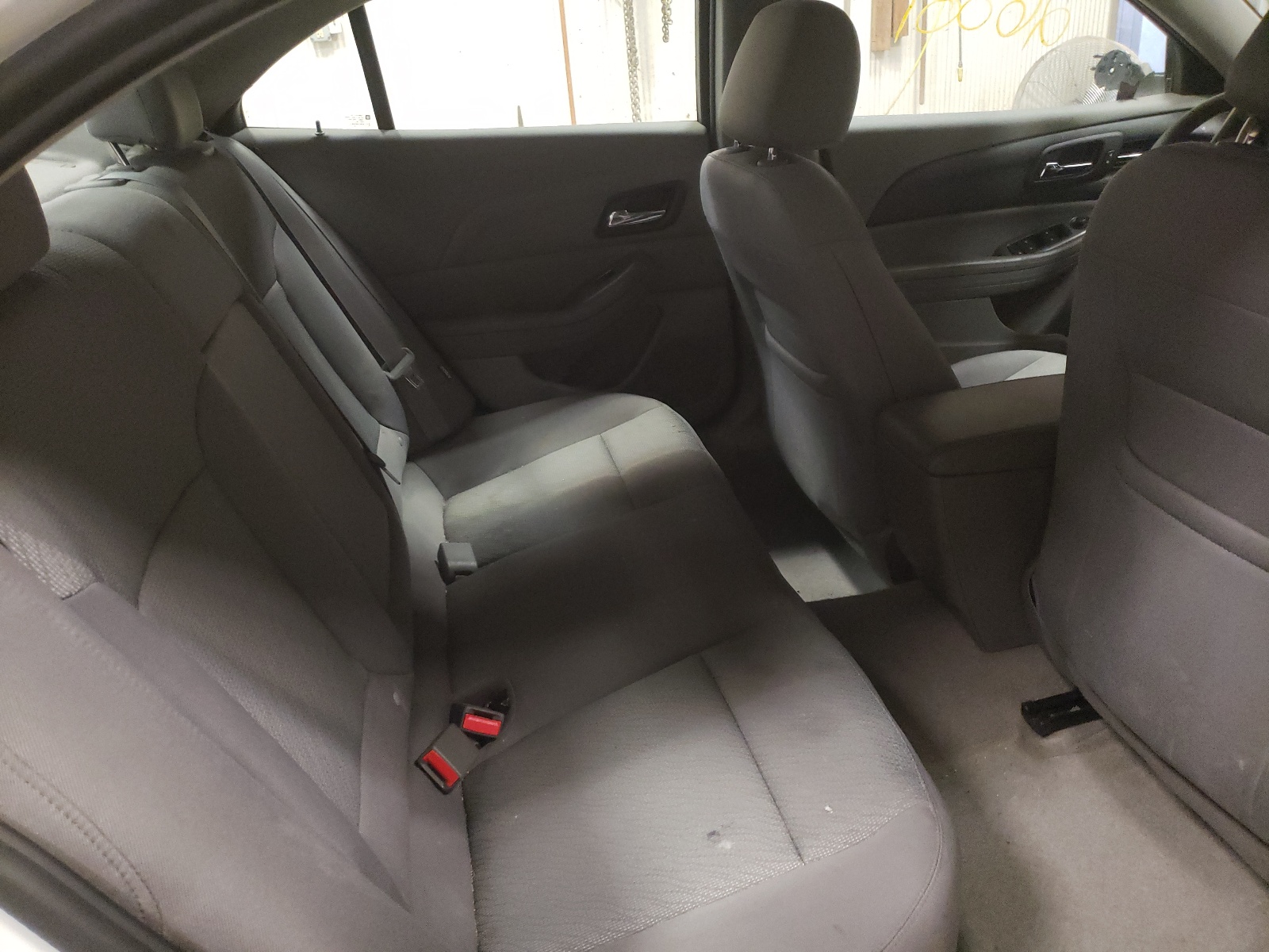Zdjęcie 6 z aukcji – 2015 CHEVROLET MALIBU LS z VIN 1G11B5SL5FF201278