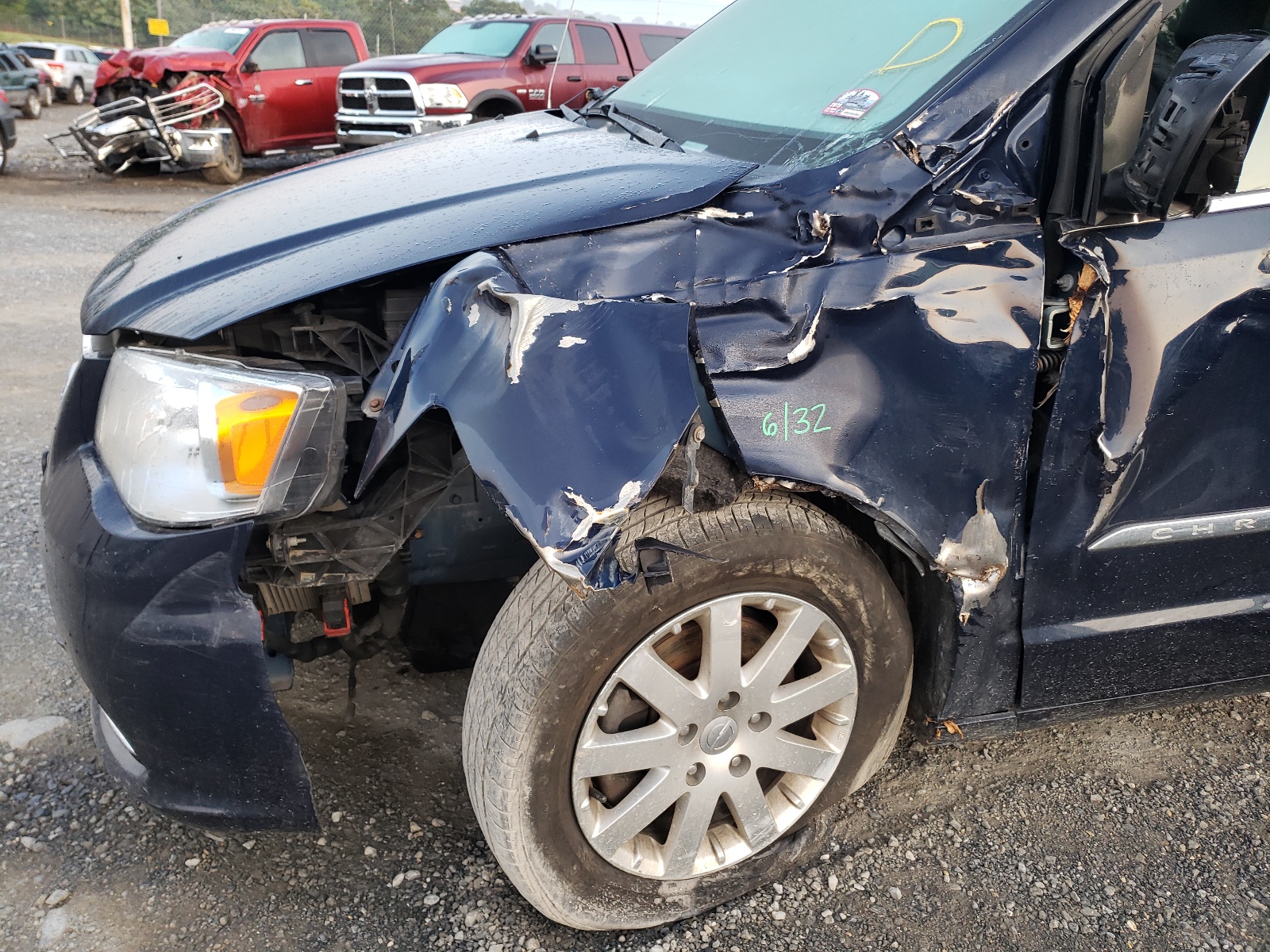 Photo 9 from auction – 2012 CHRYSLER TOWN & COU with VIN 2C4RC1BG7CR216775