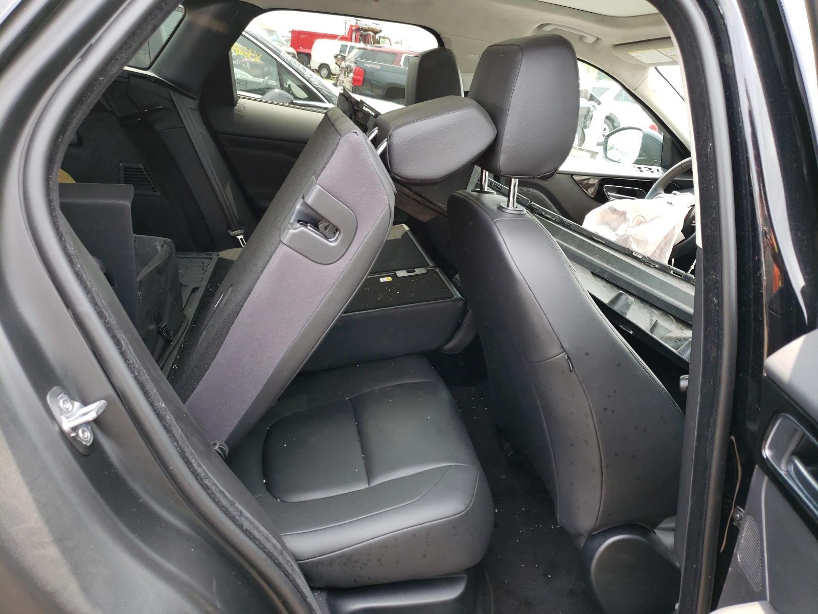 Photo 6 from auction – 2020 JAGUAR F-PACE PRE with VIN SADCJ2FX7LA631258