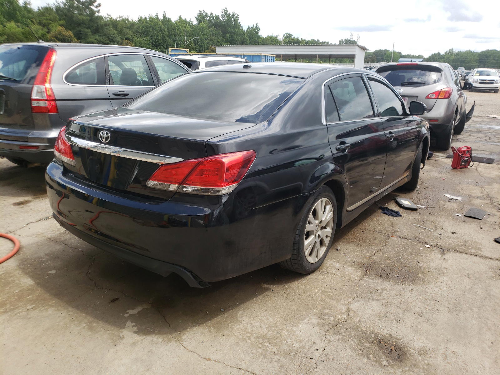 Photo 4 from auction – 2011 TOYOTA AVALON BAS with VIN 4T1BK3DB3BU375615