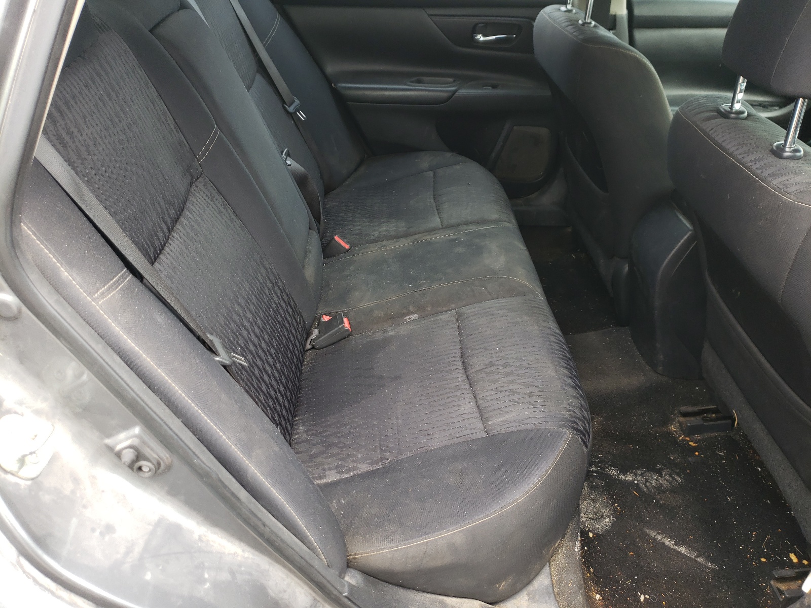 Photo 6 from auction – 2017 NISSAN ALTIMA with VIN 1N4AL3AP6HC274554
