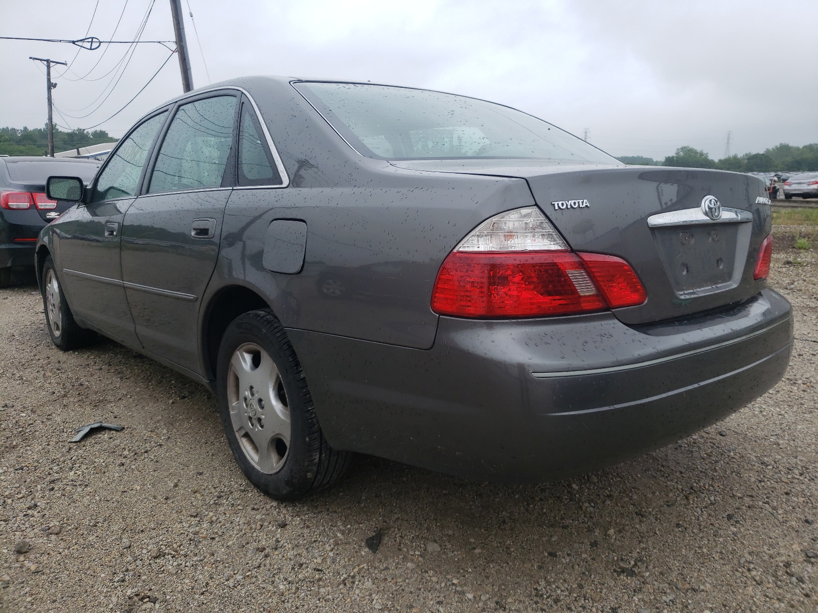 Photo 3 from auction – 2004 TOYOTA AVALON XL with VIN 4T1BF28B94U390258