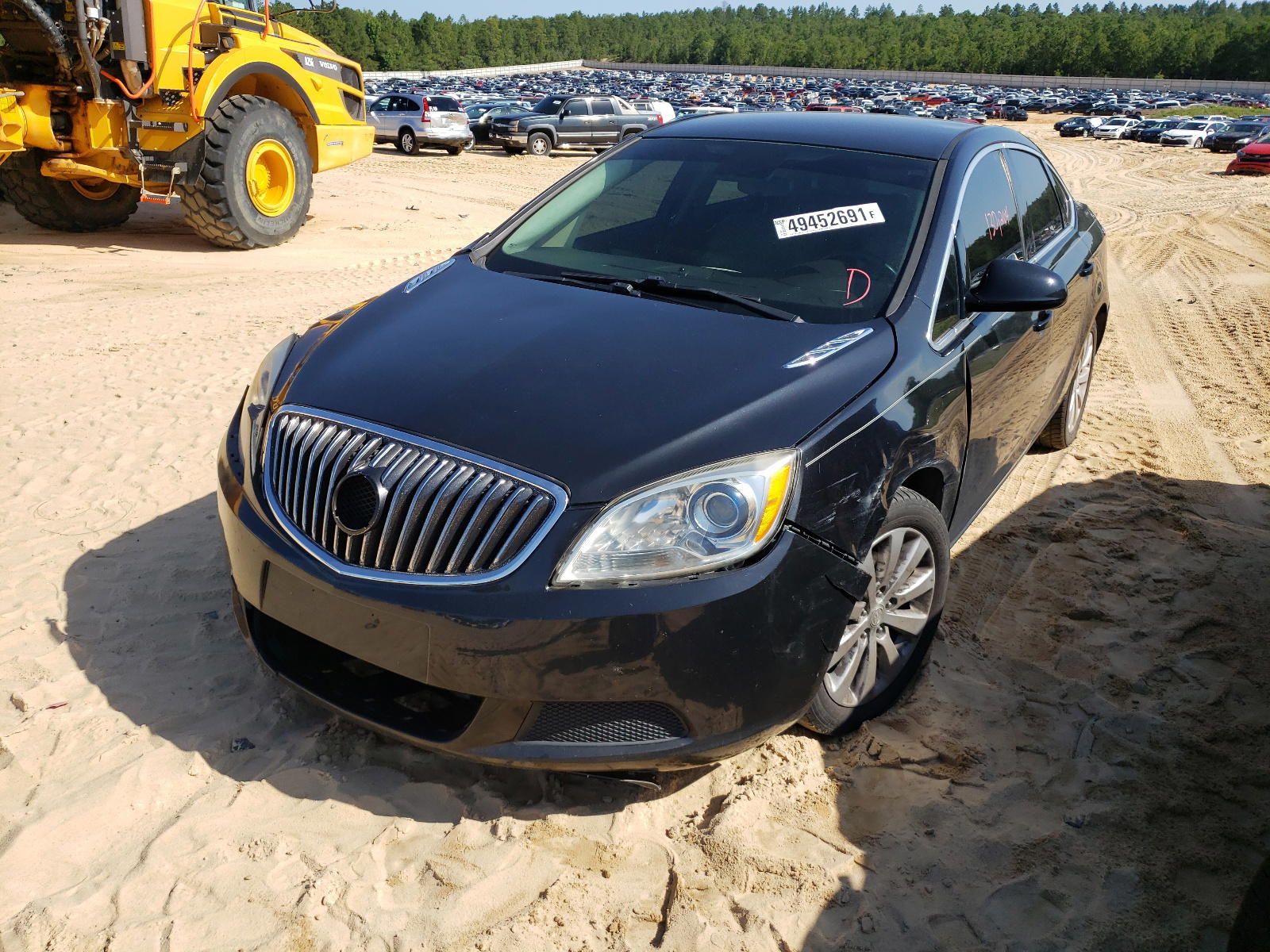 Photo 2 from auction – 2015 BUICK VERANO with VIN 1G4PP5SK3F4159372