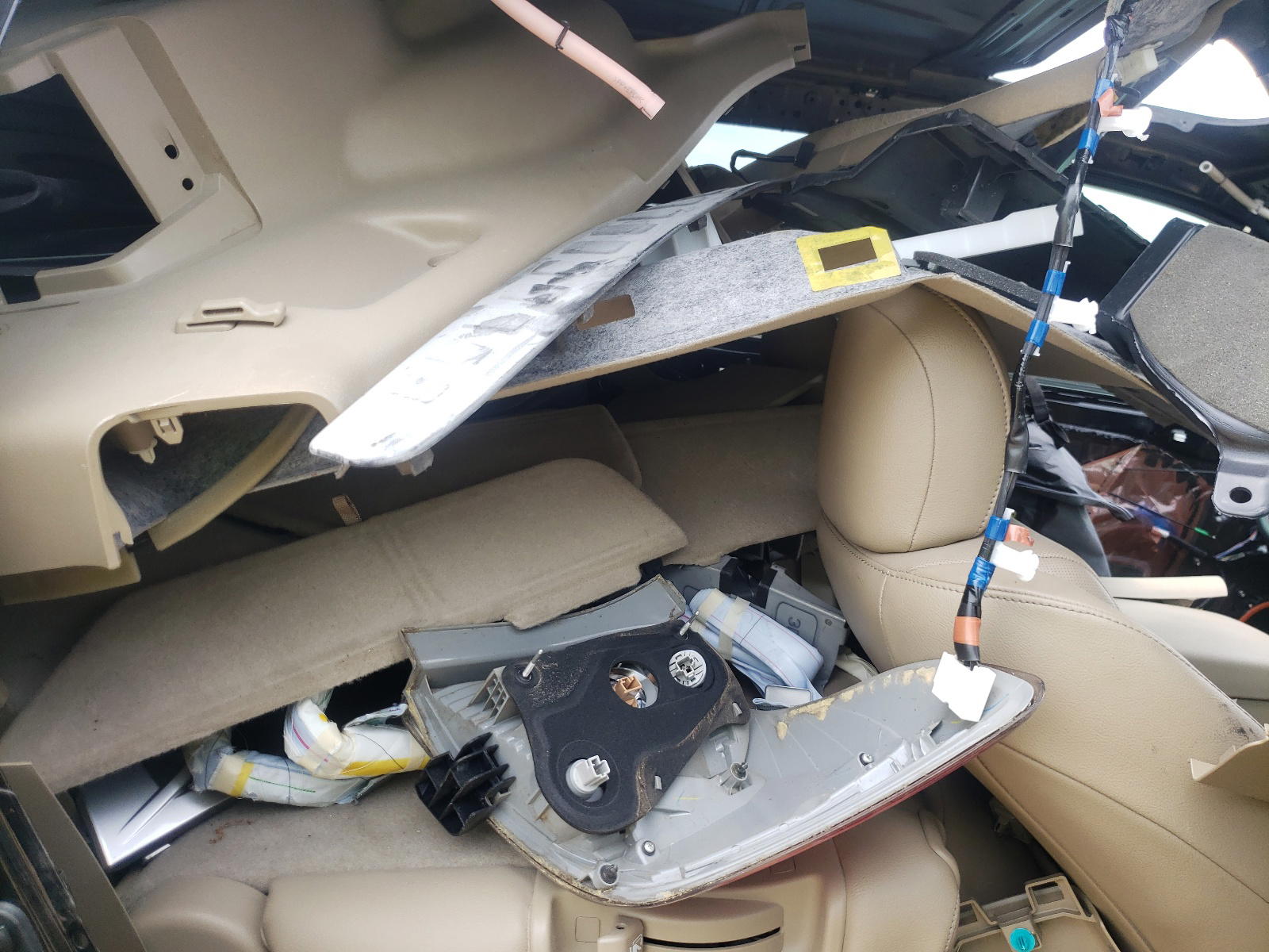 Photo 6 from auction – 2013 TOYOTA HIGHLANDER with VIN 5TDYK3EH3DS110721