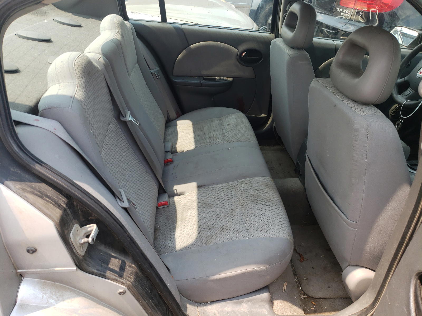 Photo 6 from auction – 2007 SATURN ION LEVEL with VIN 1G8AJ55F07Z165574