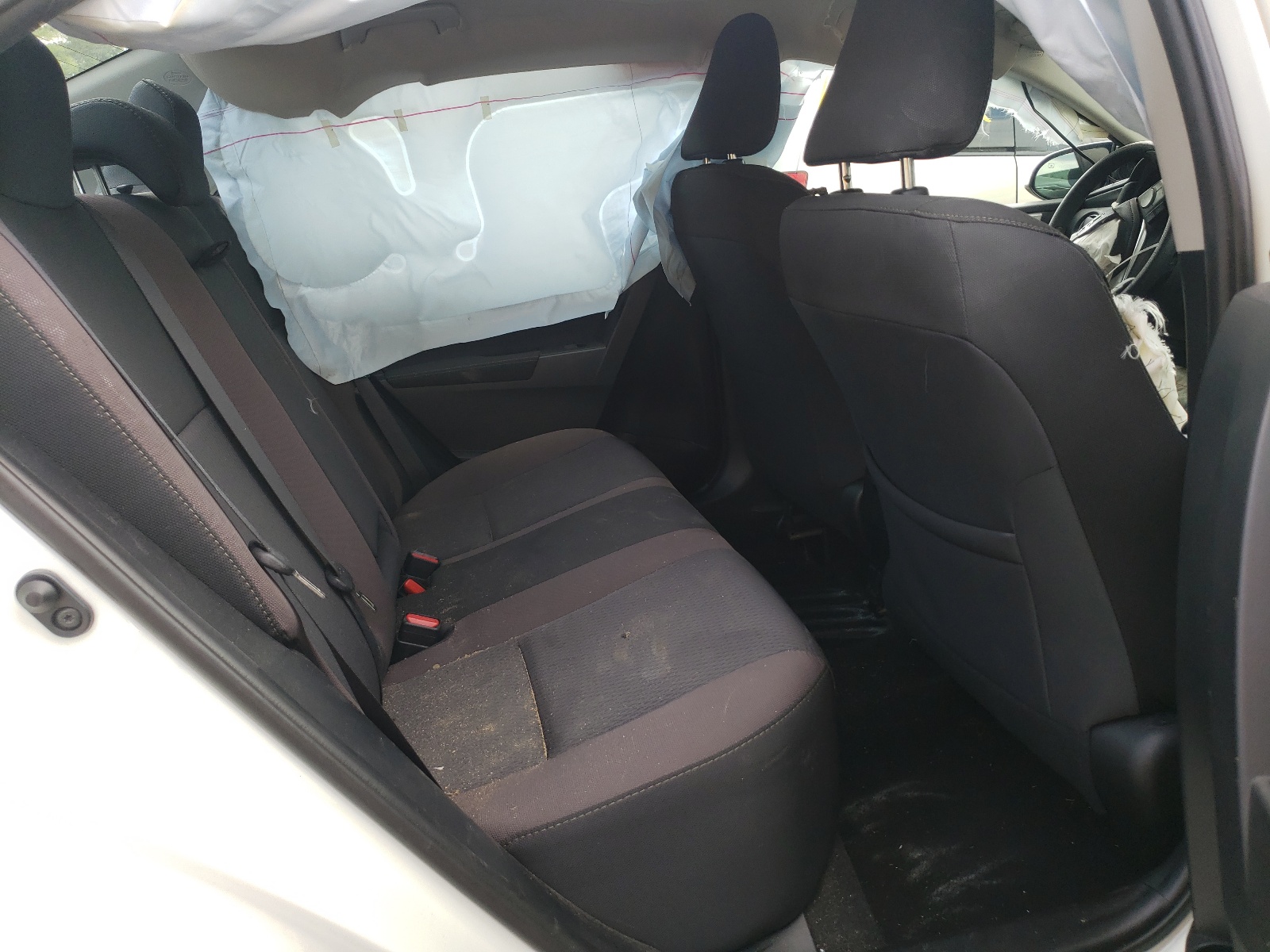 Photo 6 from auction – 2017 TOYOTA COROLLA L with VIN 2T1BURHE5HC850922