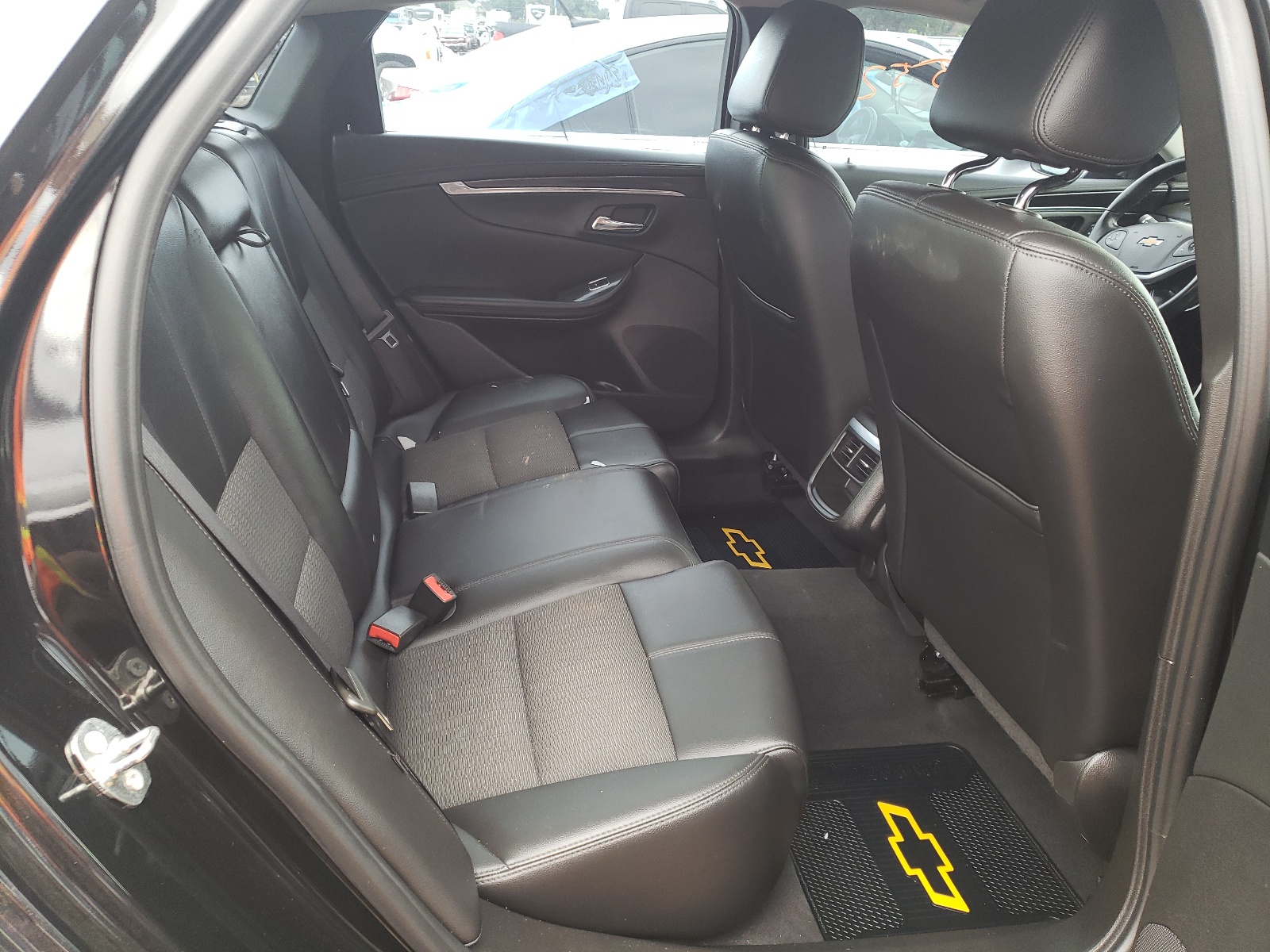 Photo 6 from auction – 2018 CHEVROLET IMPALA LT with VIN 2G1105S39J9112966