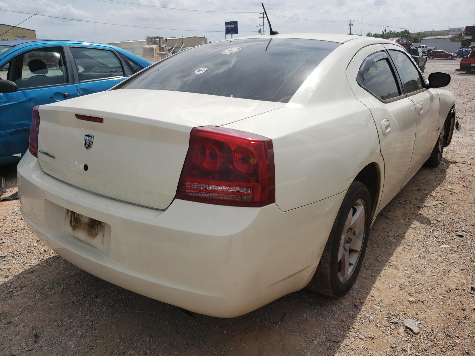 Photo 4 from auction – 2008 DODGE CHARGER with VIN 2B3KA43G28H265873