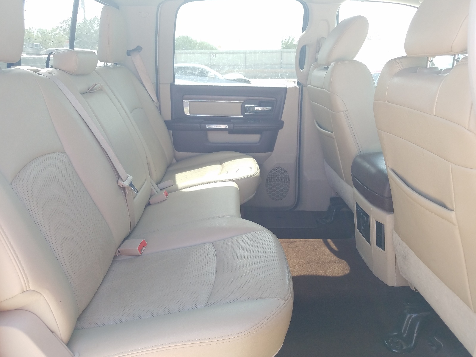 Photo 18 from auction – 2017 RAM 2500 LARAM with VIN 3C6UR5KL3HG536273