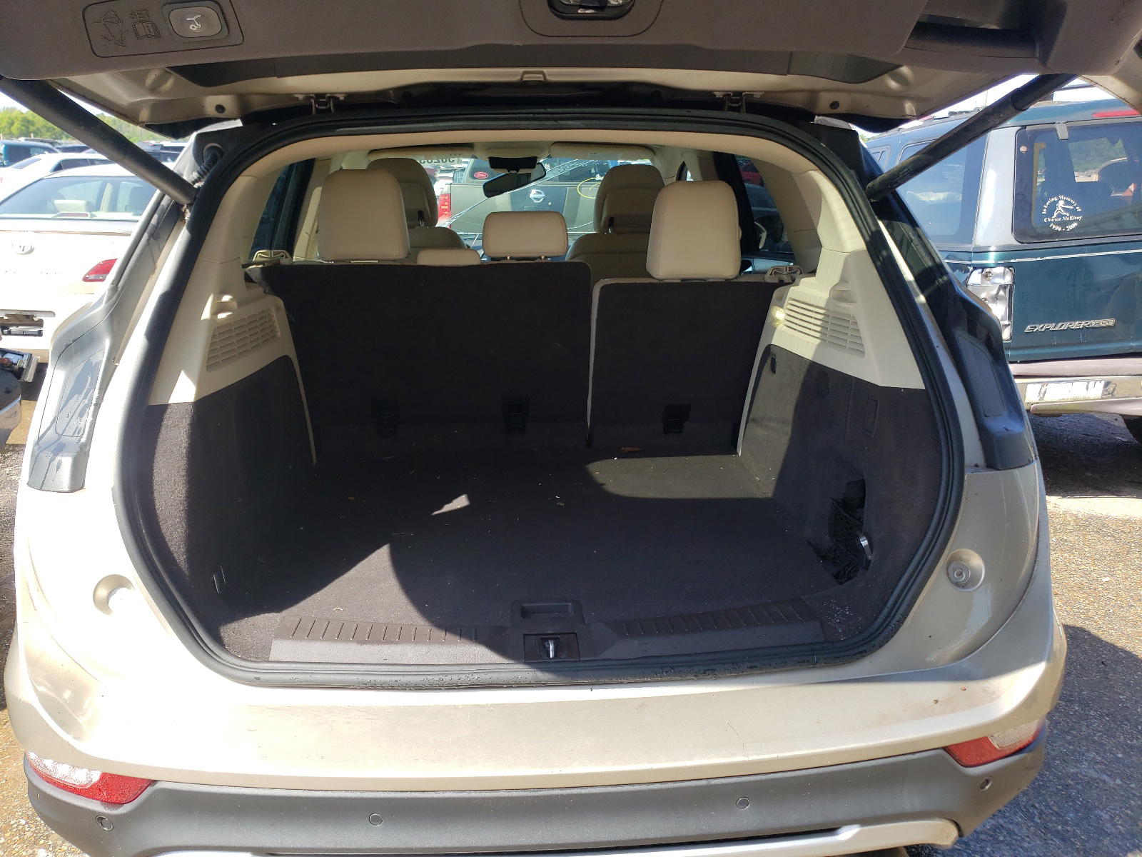 Photo 9 from auction – 2015 LINCOLN MKC with VIN 5LMCJ1A92FUJ37660