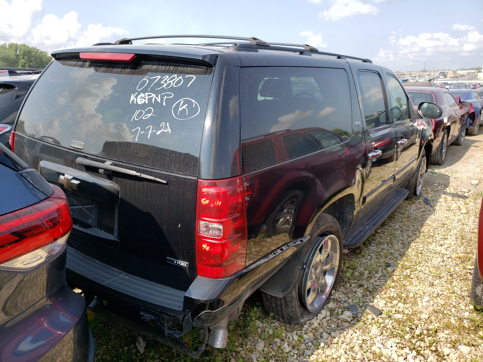 Photo 4 from auction – 2008 CHEVROLET SUBURBAN K with VIN 3GNFK16308G178968
