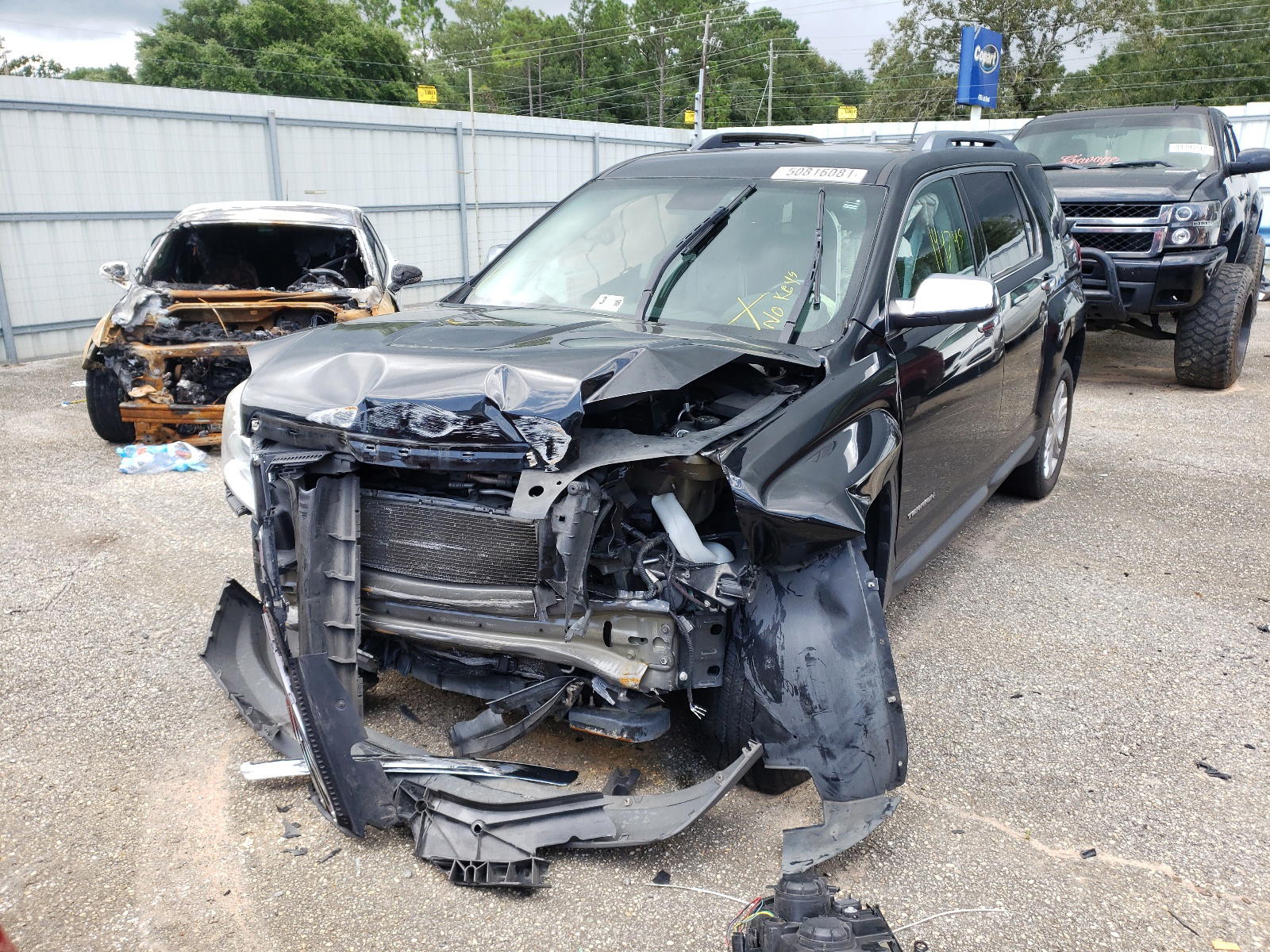 Photo 2 from auction – 2016 GMC TERRAIN SL with VIN 2GKFLPE32G6170105