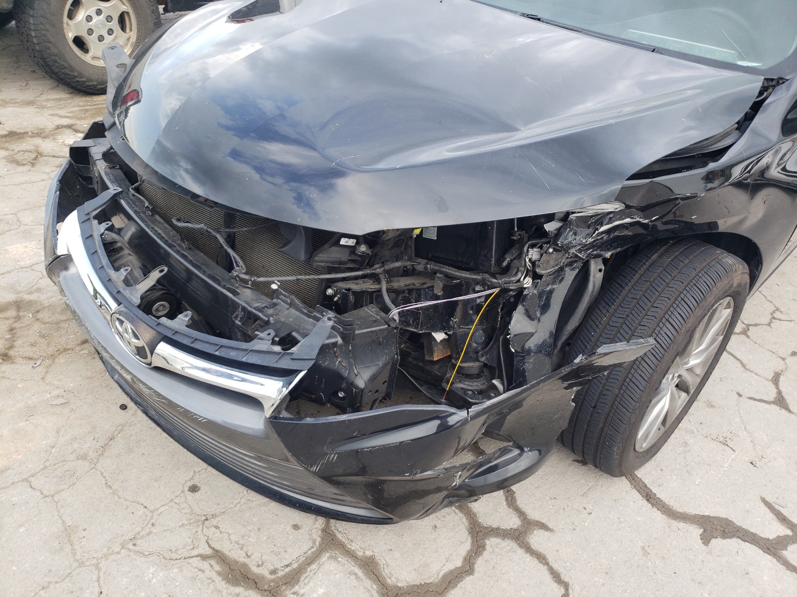 Zdjęcie 9 z aukcji – 2016 TOYOTA CAMRY z VIN 4T1BF1FK5GU586991