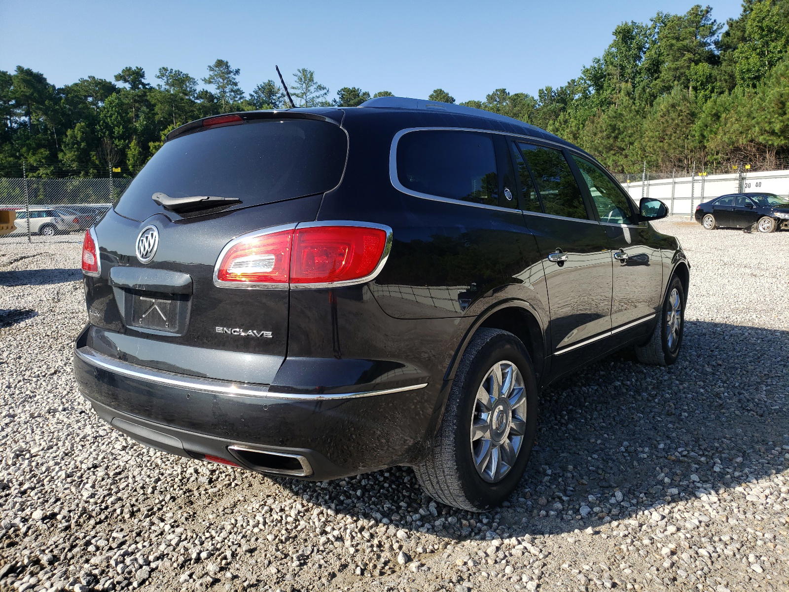 Photo 4 from auction – 2014 BUICK ENCLAVE with VIN 5GAKRBKD3EJ122302