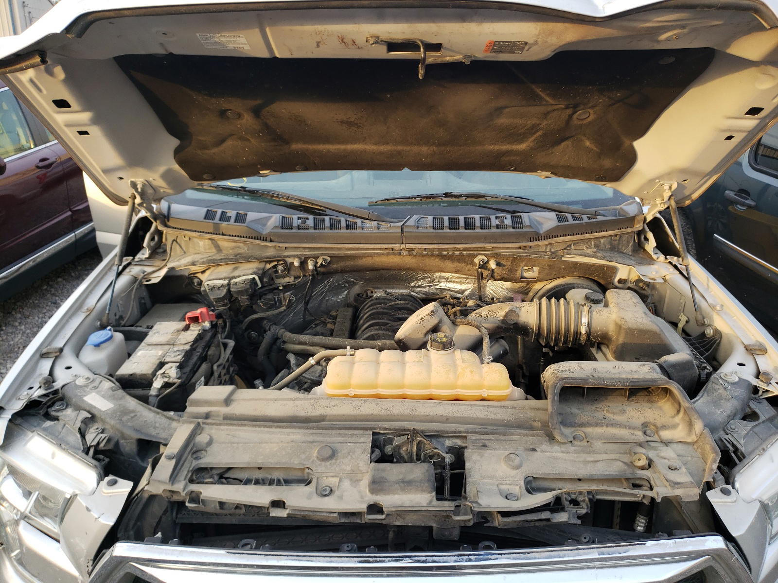 Photo 7 from auction – 2016 FORD F150 SUPER with VIN 1FTEW1CF0GFB28207