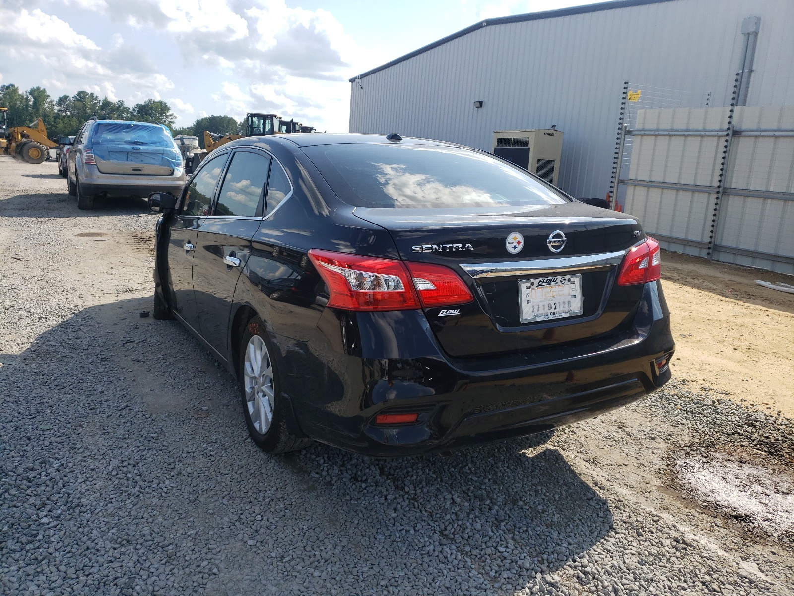 Photo 3 from auction – 2017 NISSAN SENTRA S with VIN 3N1AB7AP8HY367915