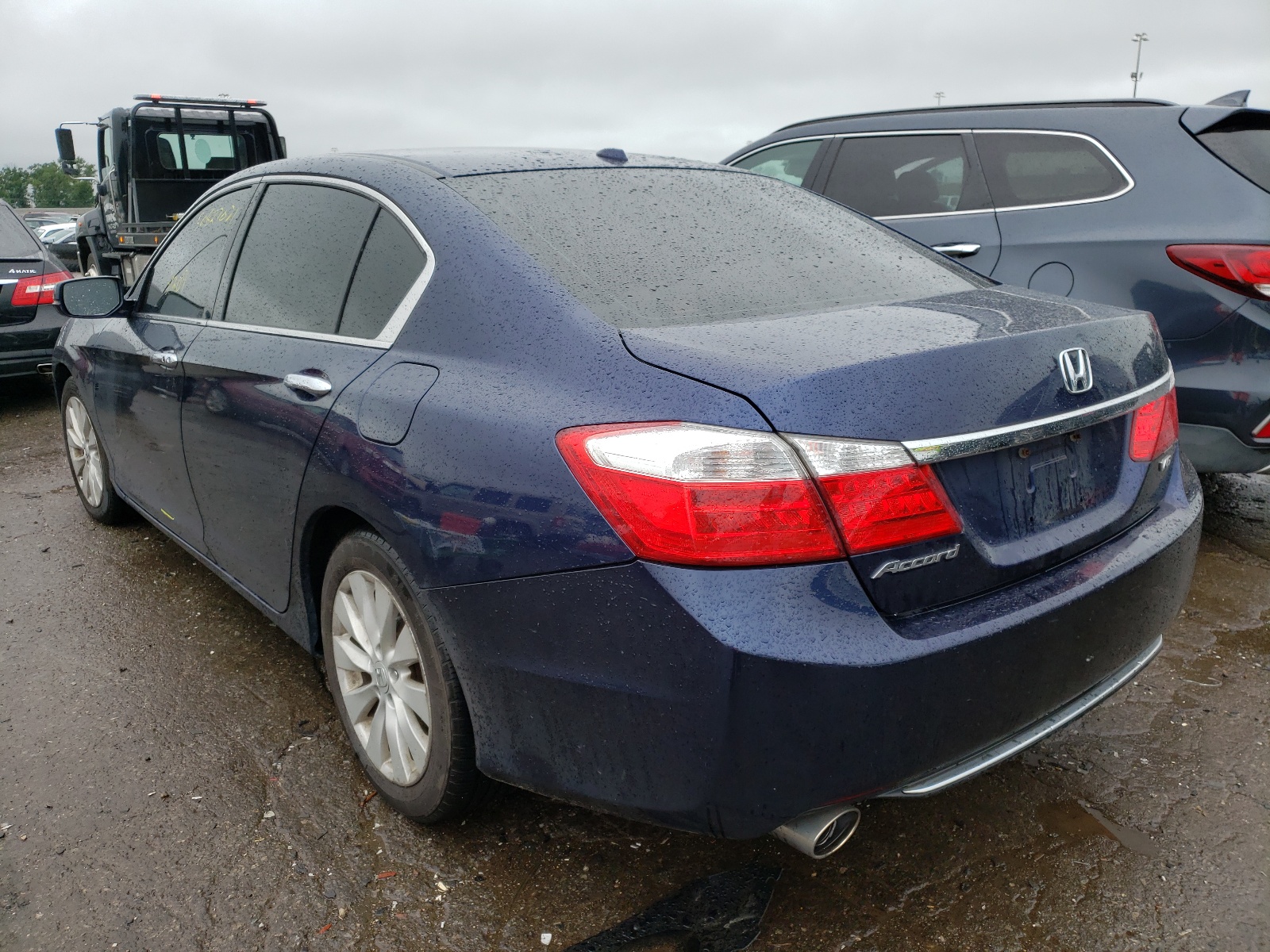 Photo 3 from auction – 2014 HONDA ACCORD EXL with VIN 1HGCR3F89EA007761