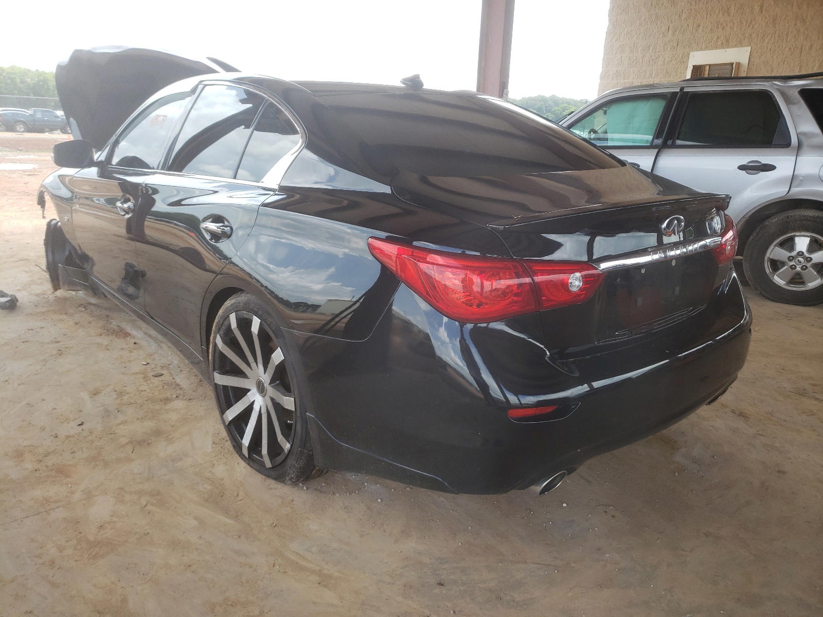 Photo 3 from auction – 2014 INFINITI Q50 BASE with VIN JN1BV7AP1EM675146