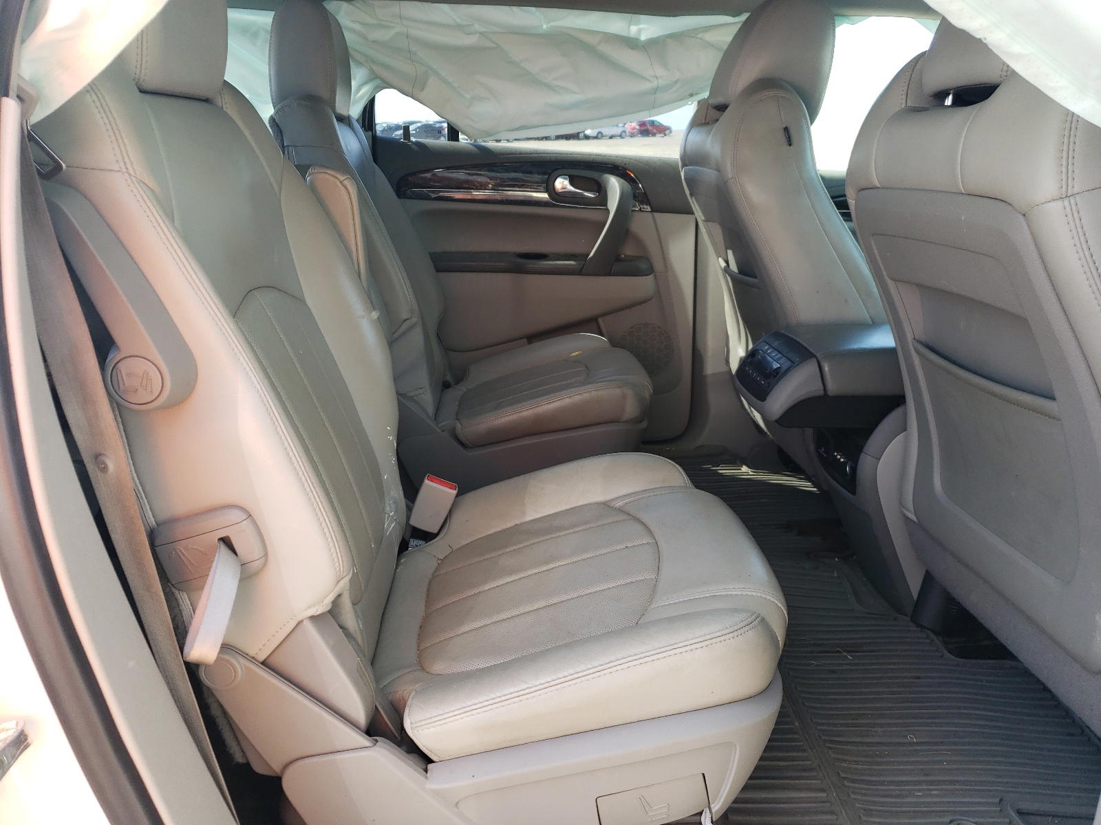 Photo 6 from auction – 2013 BUICK ENCLAVE with VIN 5GAKRDKD2DJ165331