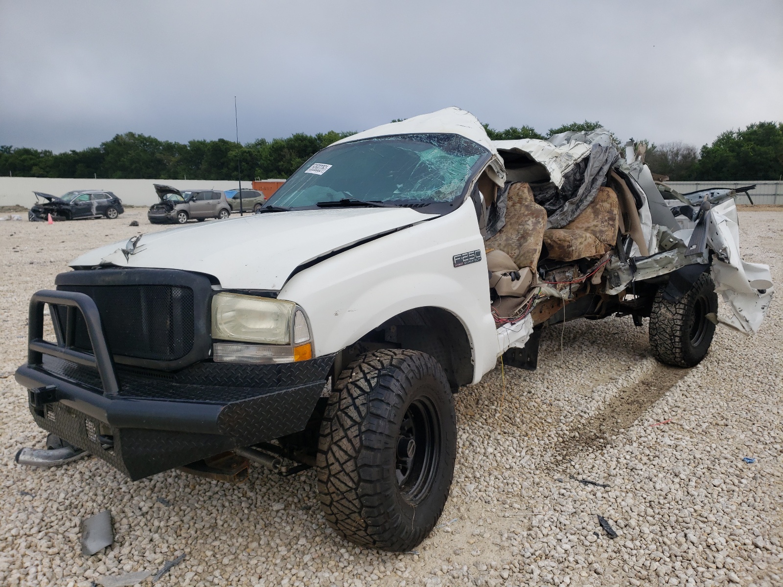 Photo 2 from auction – 2002 FORD F250 SUPER with VIN 1FTNW21F92EC71244