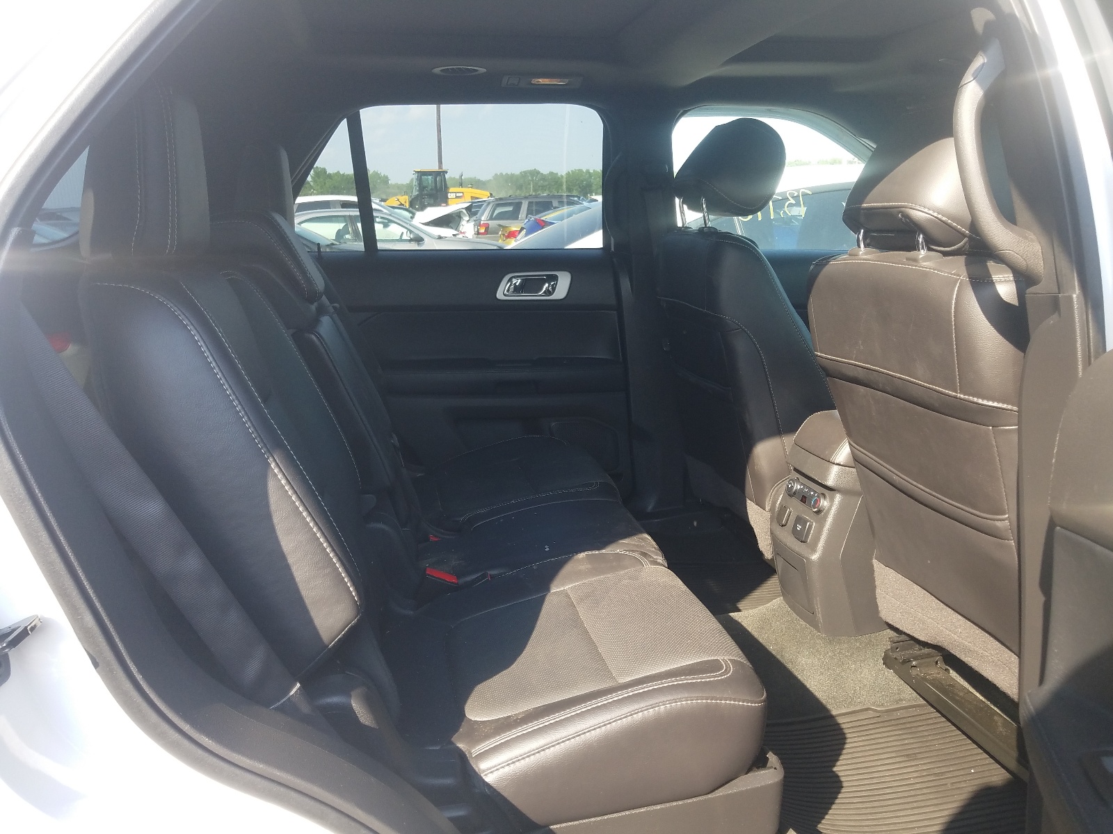 Zdjęcie 6 z aukcji – 2014 FORD EXPLORER S z VIN 1FM5K8GT6EGB39669