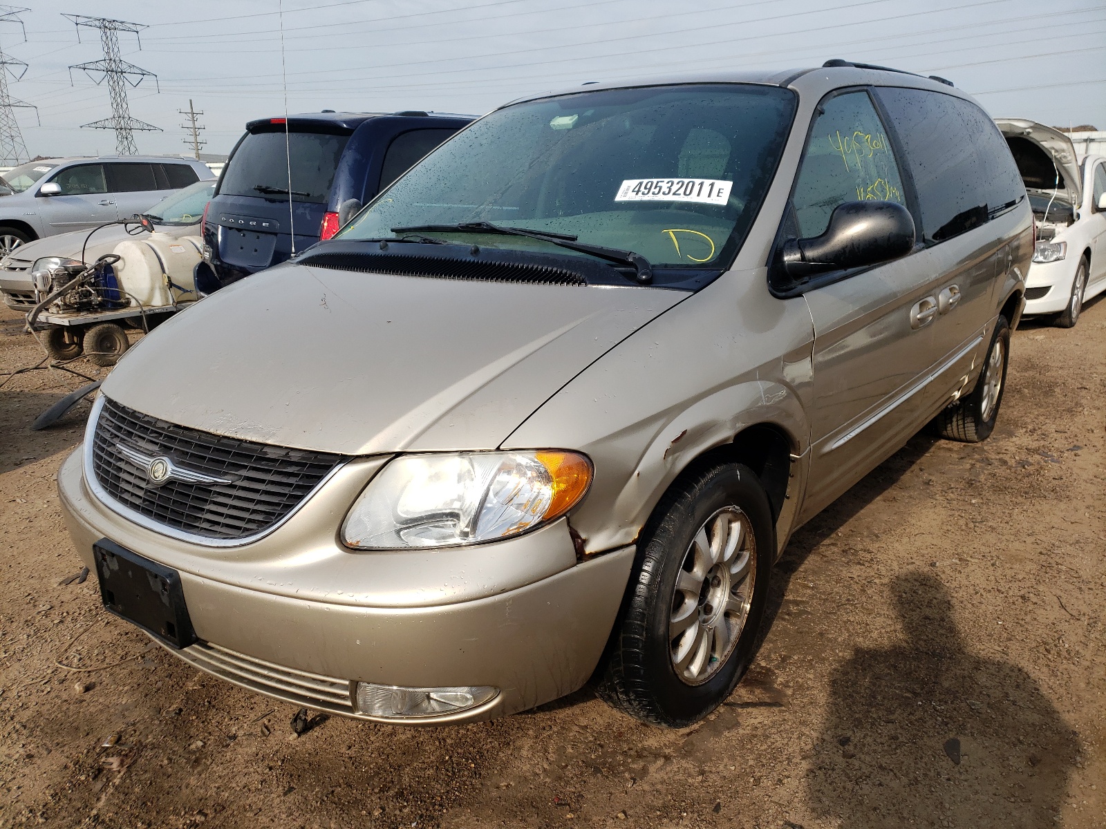 Photo 2 from auction – 2003 CHRYSLER TOWN & COU with VIN 2C4GP54L73R372392