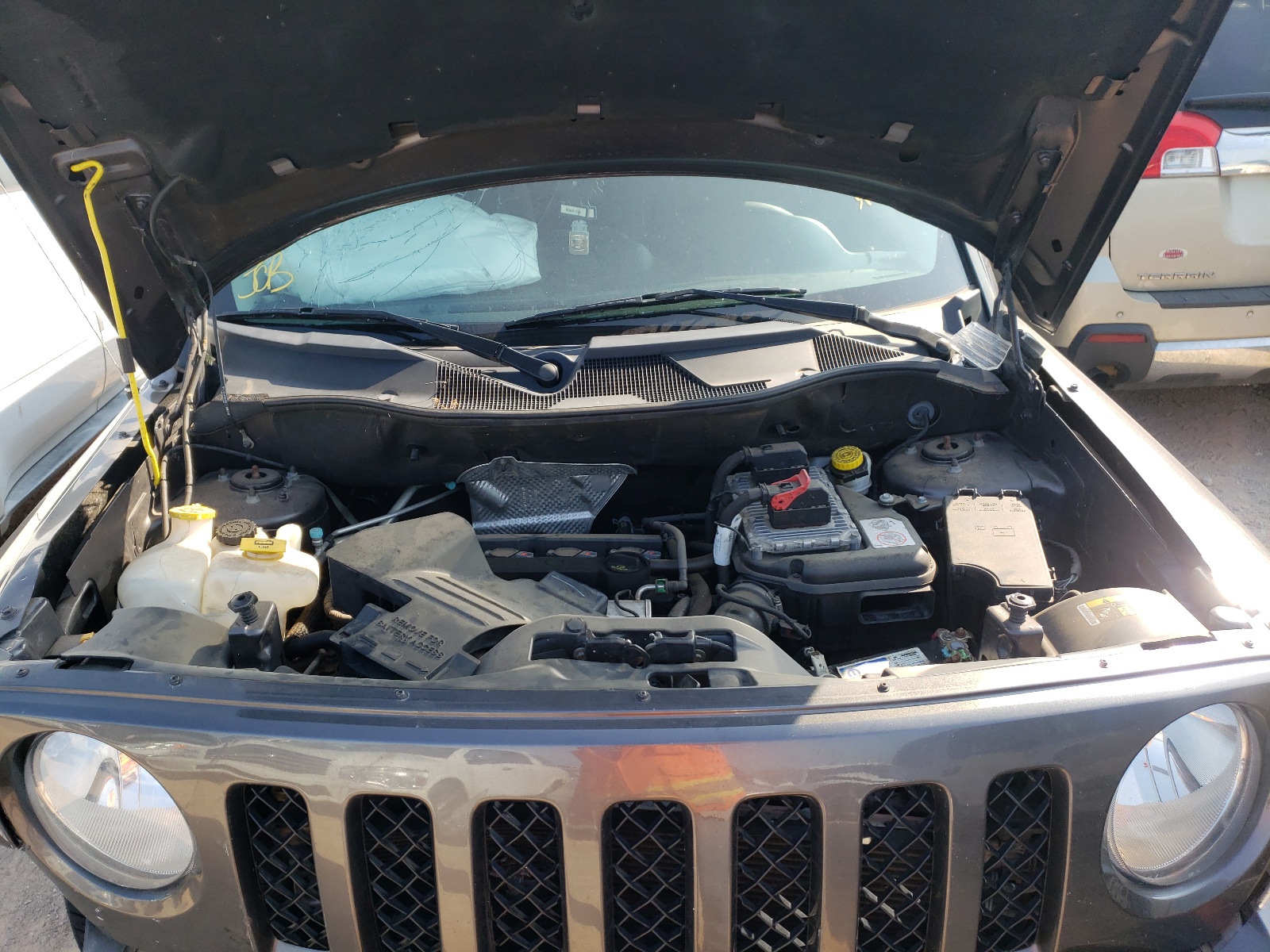 Photo 7 from auction – 2017 JEEP PATRIOT SP with VIN 1C4NJPBA9HD149996