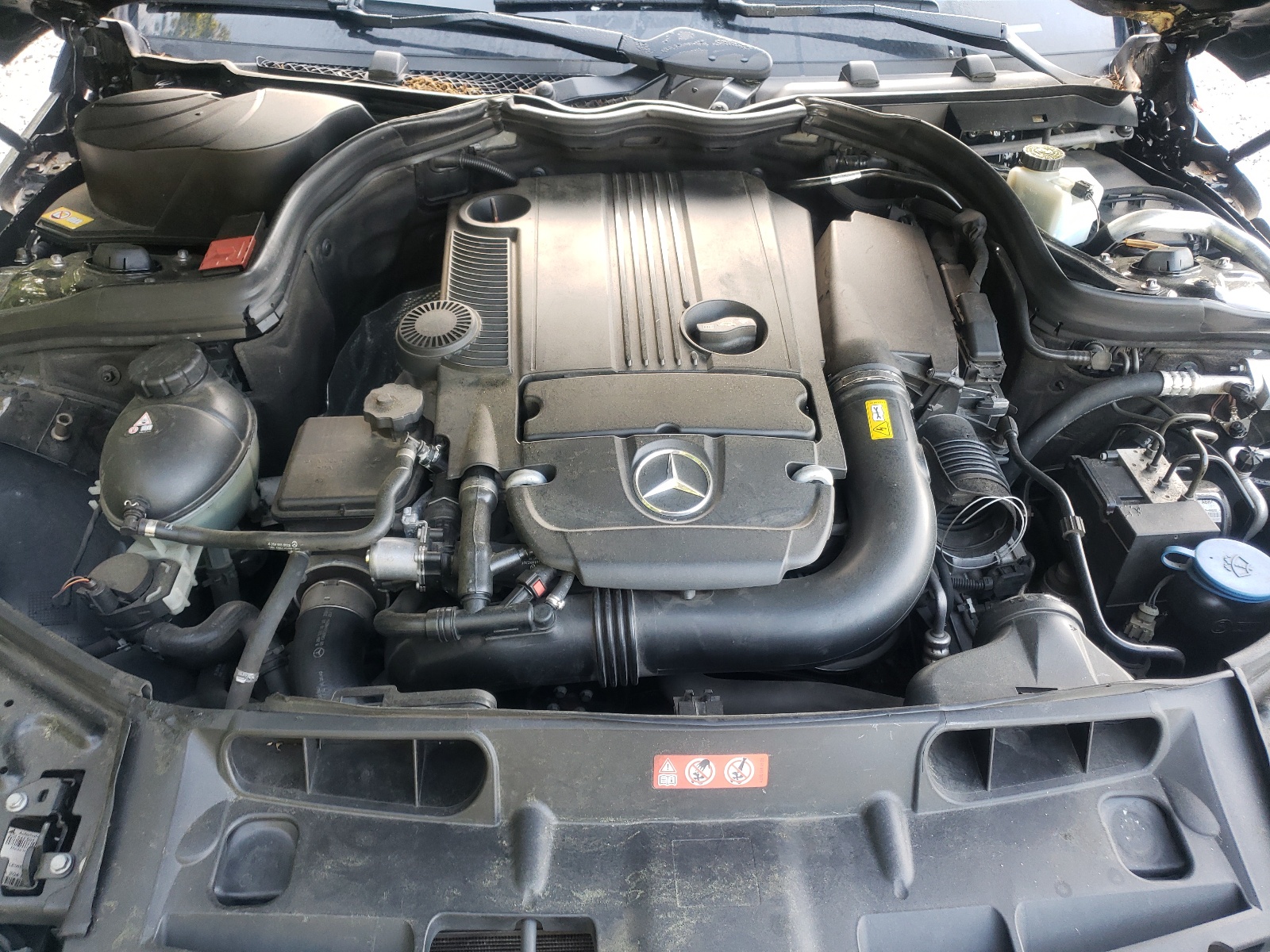 Photo 7 from auction – 2013 MERCEDES-BENZ C 250 with VIN WDDGF4HB3DR253296