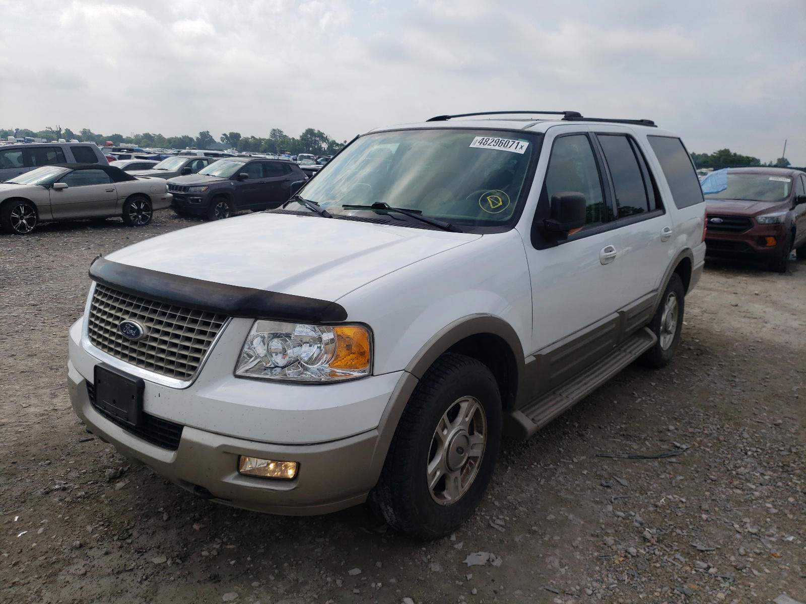 Photo 2 from auction – 2004 FORD EXPEDITION with VIN 1FMFU18L44LA71253