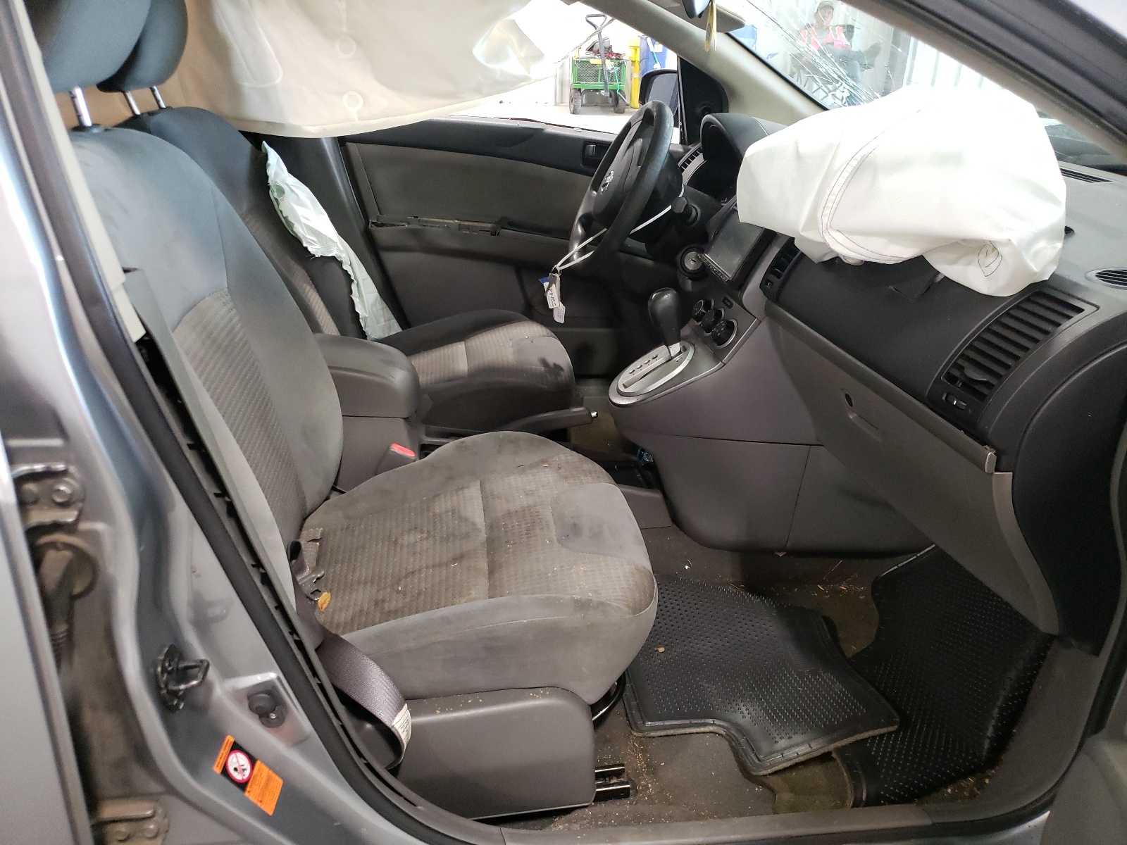 Photo 5 from auction – 2008 NISSAN SENTRA 2.0 with VIN 3N1AB61E28L684420