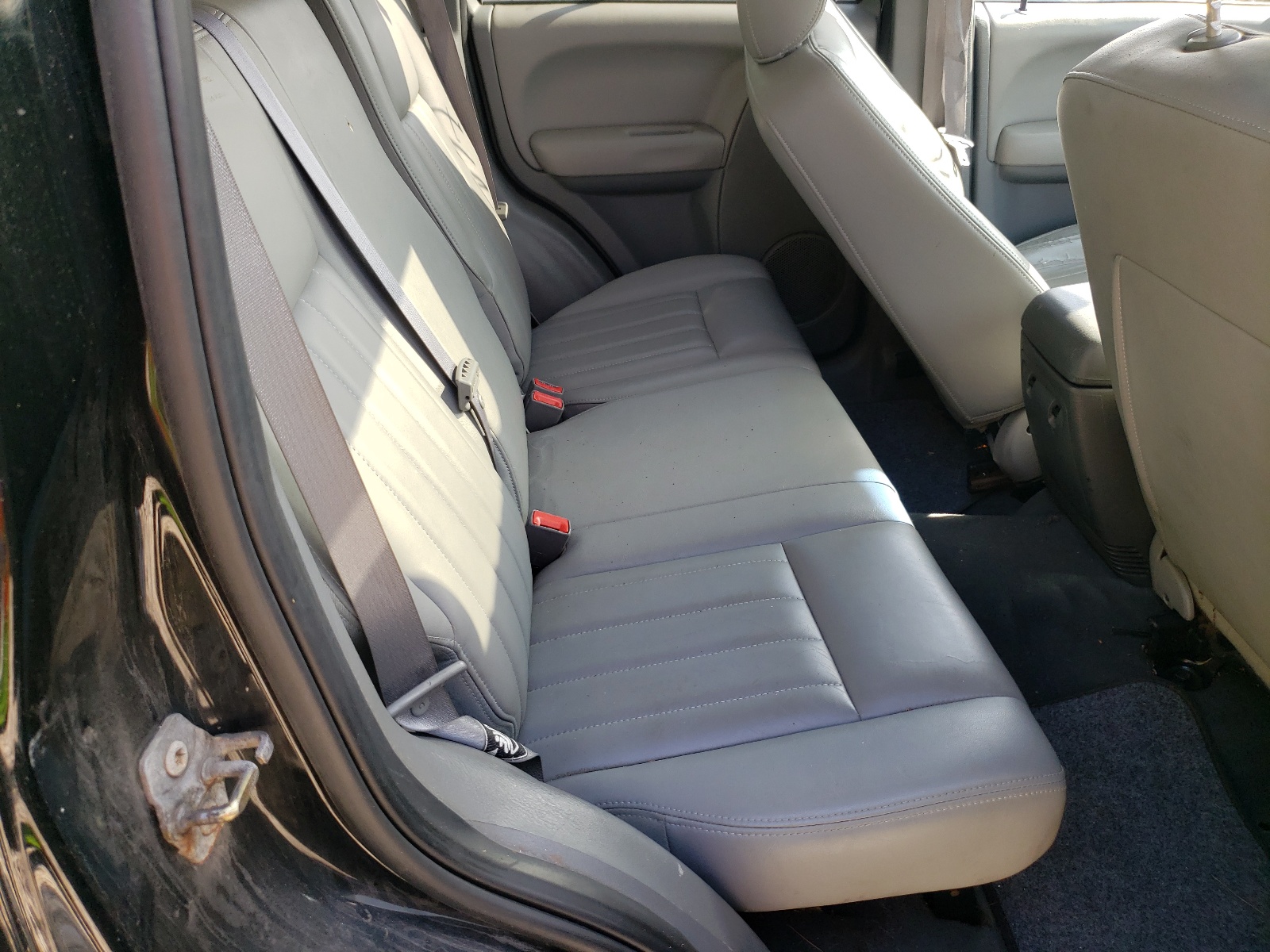 Photo 6 from auction – 2007 JEEP LIBERTY LI with VIN 1J4GL58K67W613296