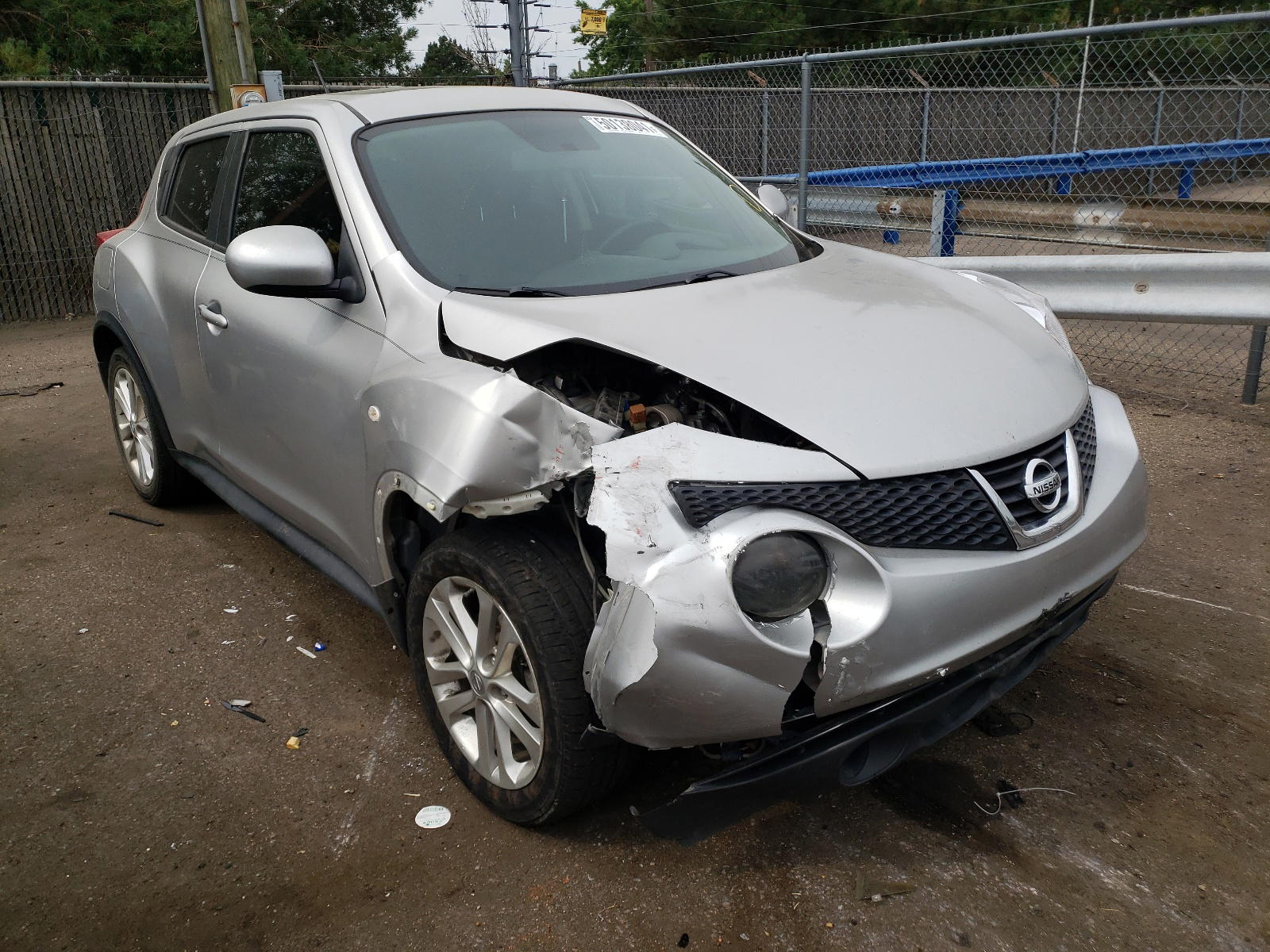 NISSAN JUKE S 2012 with VIN JN8AF5MR3CT112758 - Photo from auction