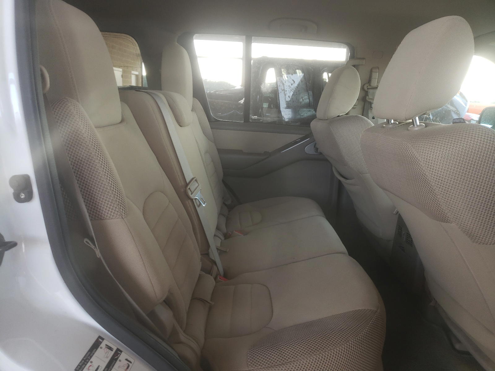 Photo 6 from auction – 2012 NISSAN PATHFINDER with VIN 5N1AR1NB2CC615254