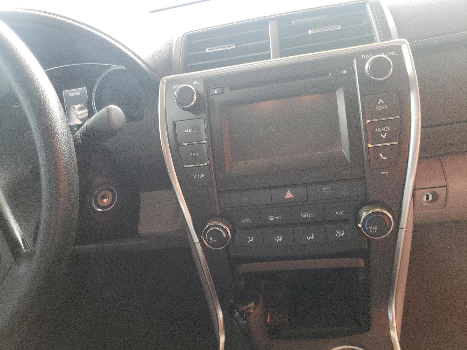 Photo 9 from auction – 2016 TOYOTA CAMRY LE with VIN 4T4BF1FK7GR579093