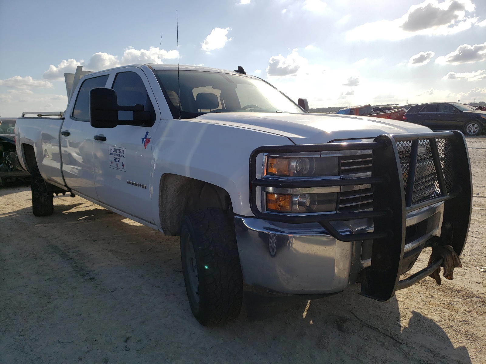 CHEVROLET SILVERADO 2016 with VIN 1GC1CUEG2GF127977 - Photo from auction