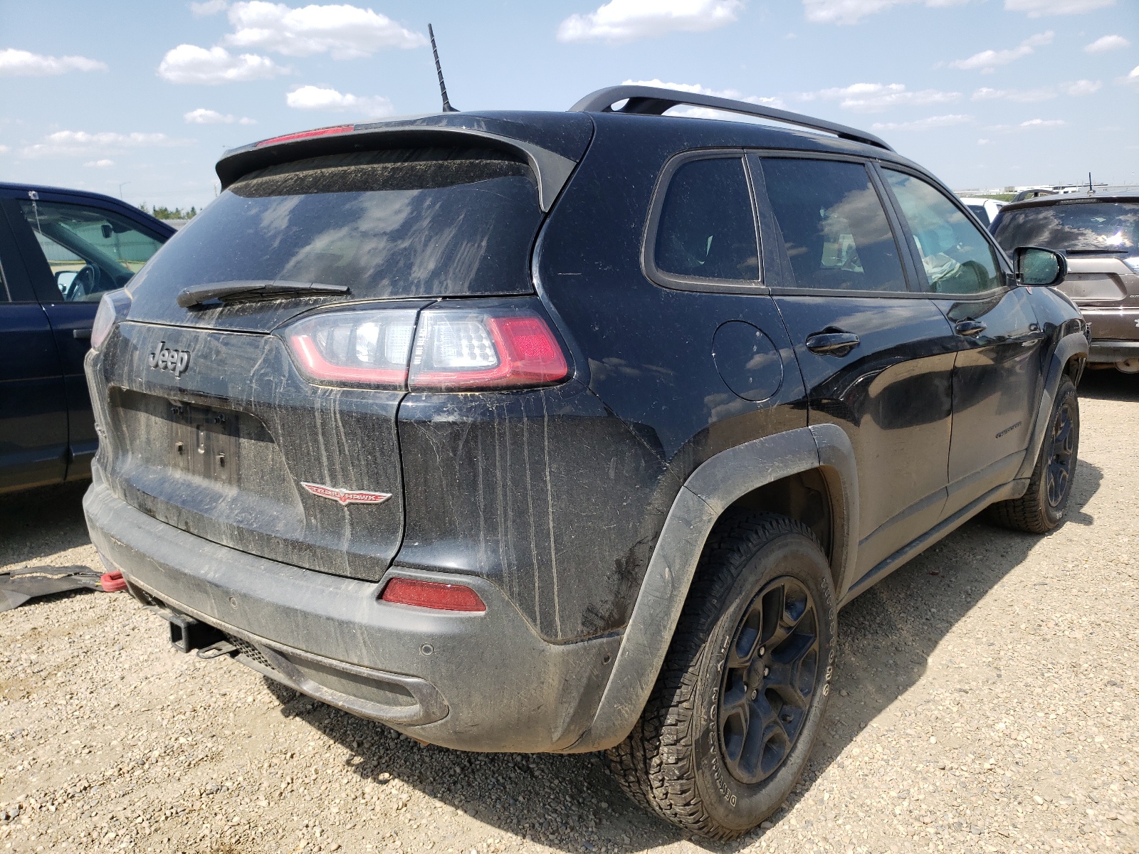 Photo 4 from auction – 2020 JEEP CHEROKEE T with VIN 1C4PJMBX7LD647005