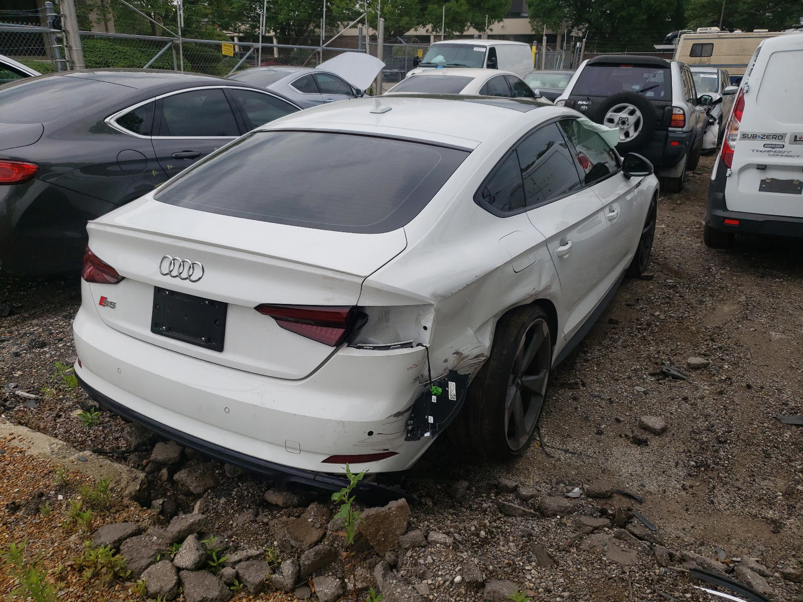 Photo 4 from auction – 2019 AUDI S5 PREMIUM with VIN WAUB4CF51KA005137