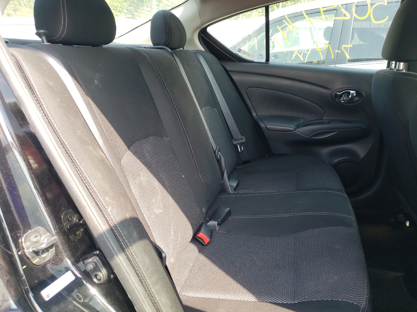 Photo 6 from auction – 2019 NISSAN VERSA S with VIN 3N1CN7AP5KL806976