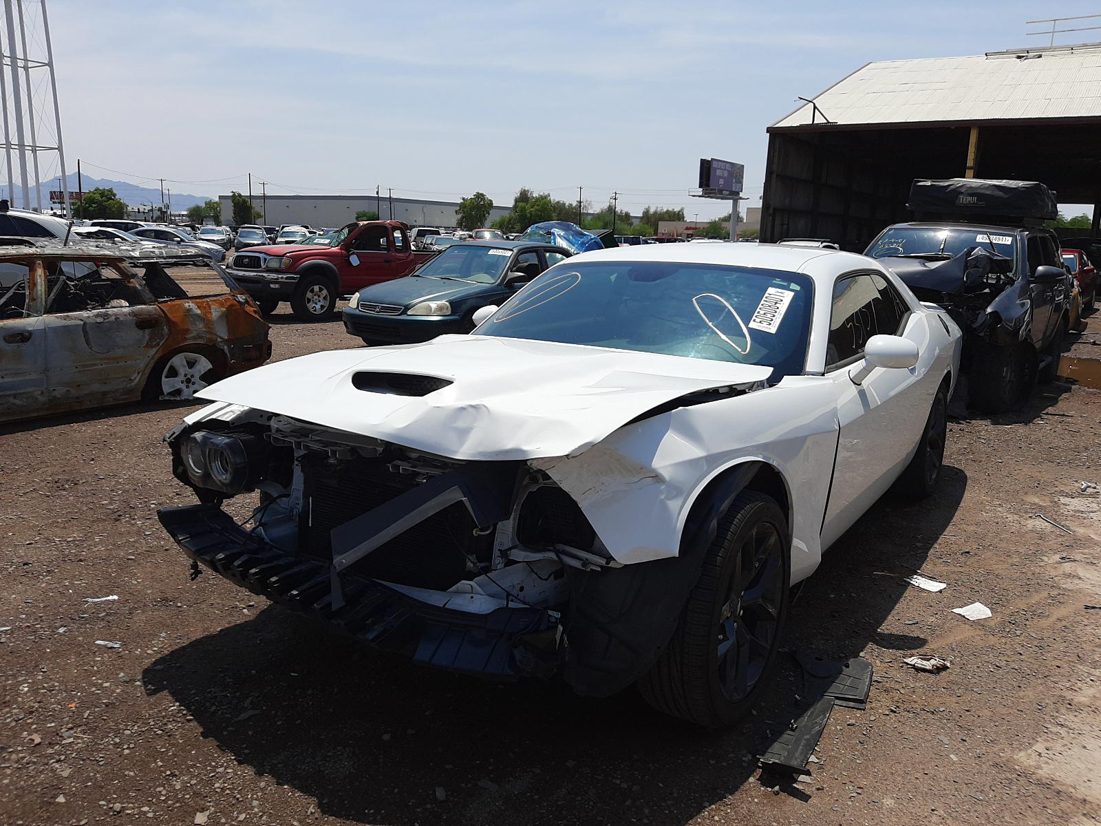 Photo 2 from auction – 2019 DODGE CHALLENGER with VIN 2C3CDZBT5KH521358