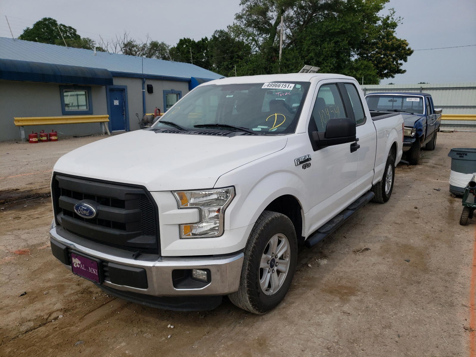 Photo 2 from auction – 2015 FORD F150 with VIN 1FTEX1C86FKF17079