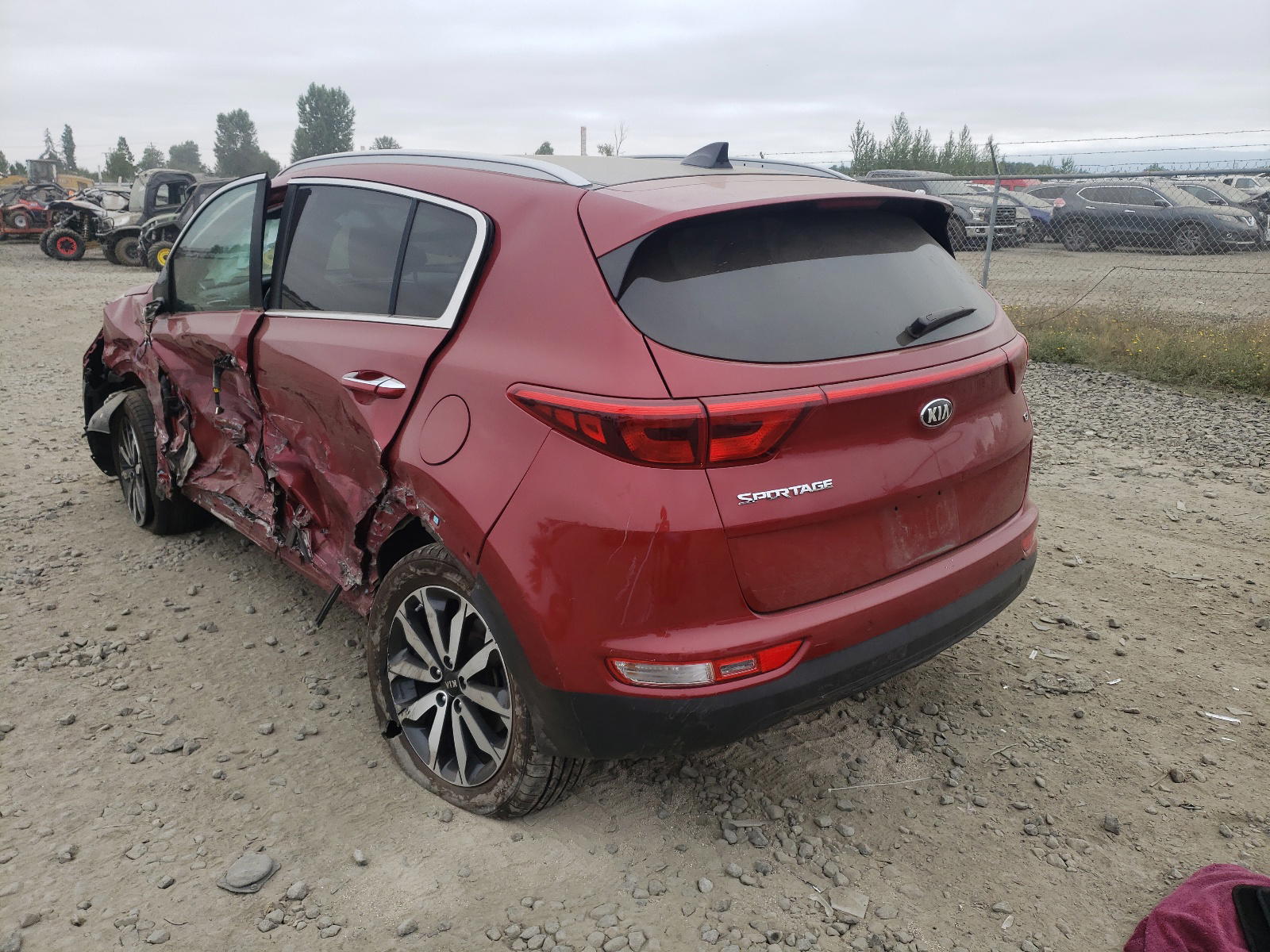 Photo 3 from auction – 2017 KIA SPORTAGE E with VIN KNDPNCAC7H7253748