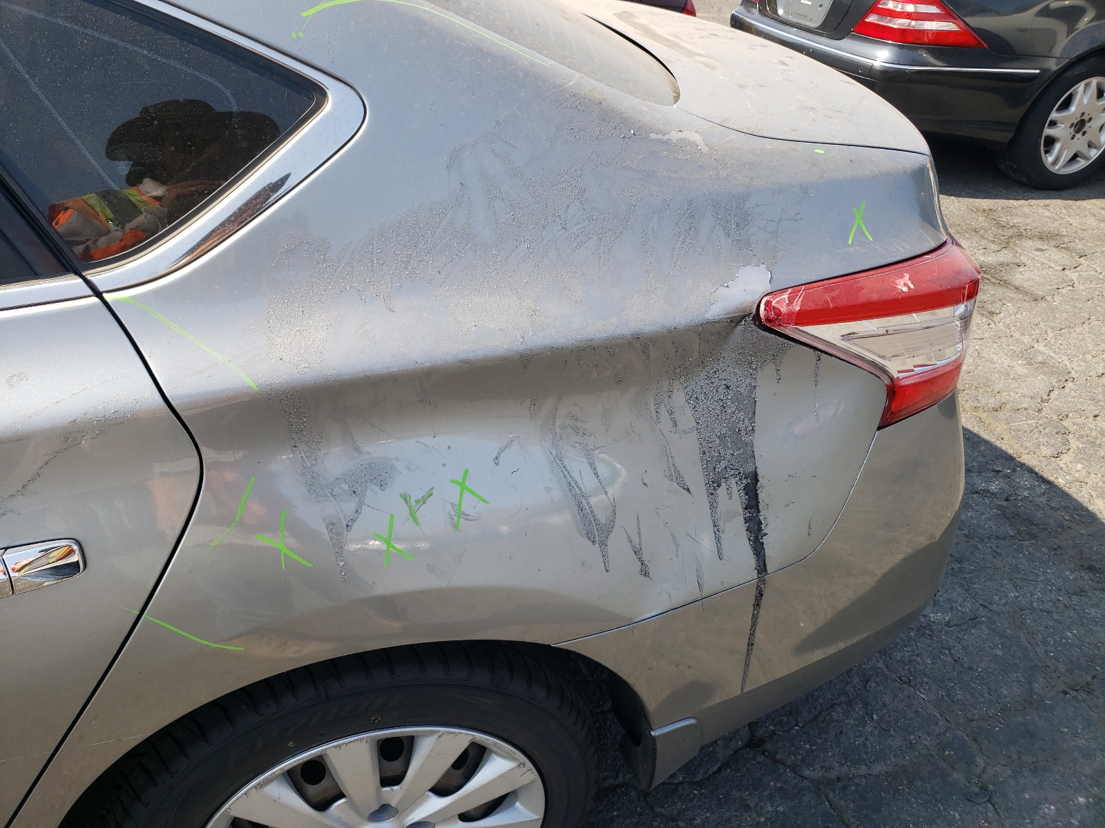 Photo 9 from auction – 2013 NISSAN SENTRA S with VIN 3N1AB7AP8DL647101