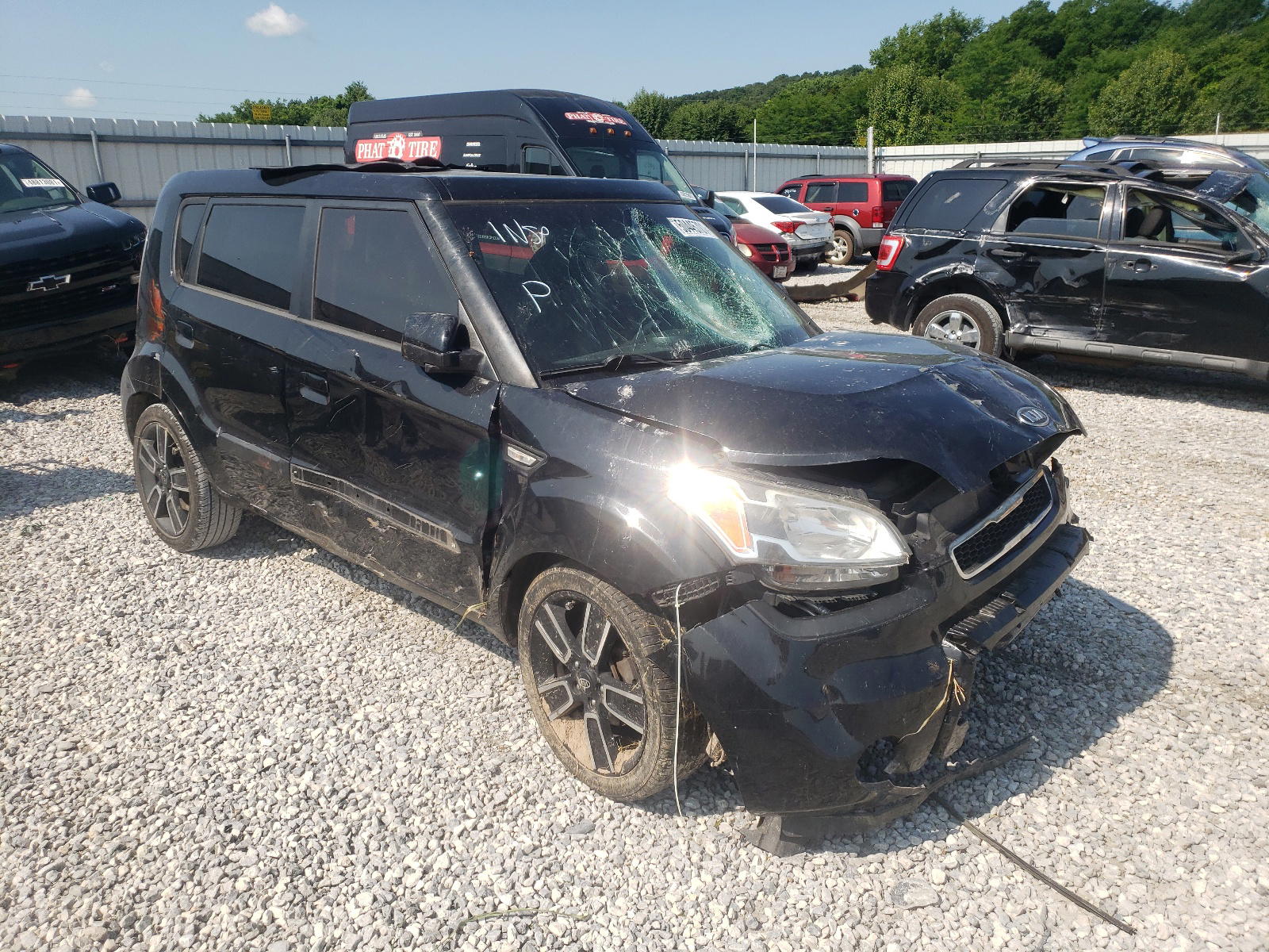 KIA SOUL + 2010 with VIN KNDJT2A21A7126450 - Photo from auction